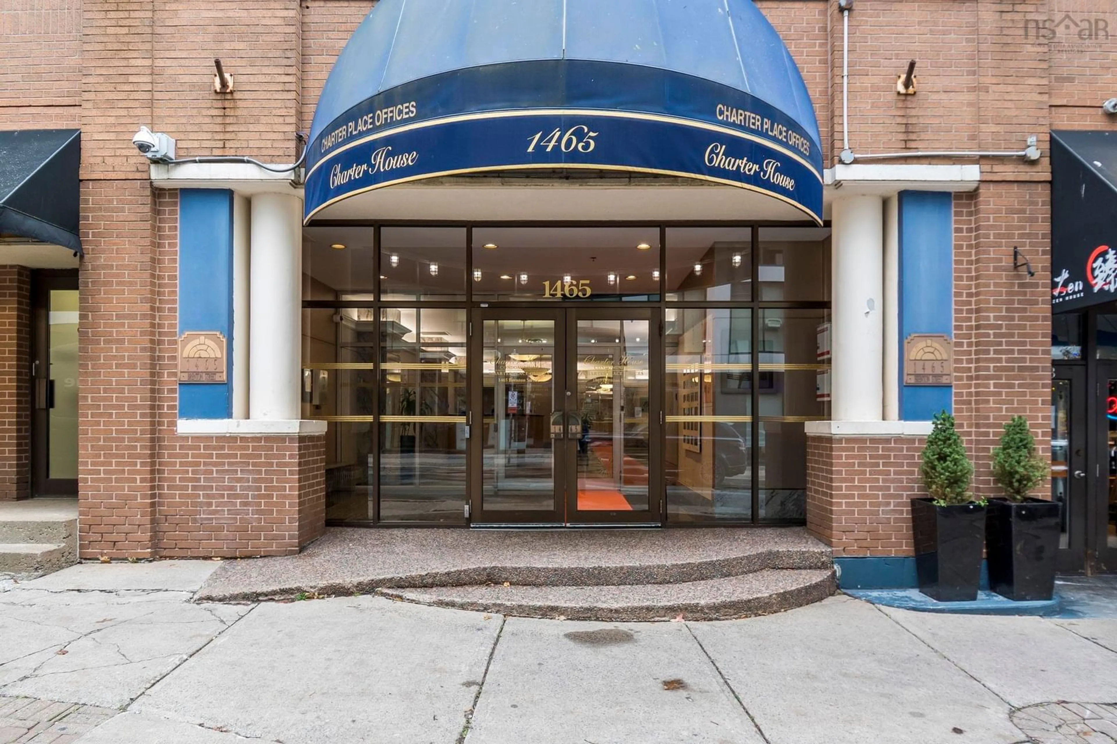 Indoor foyer for 1465 Brenton St #702, Halifax Nova Scotia B3J 3T3