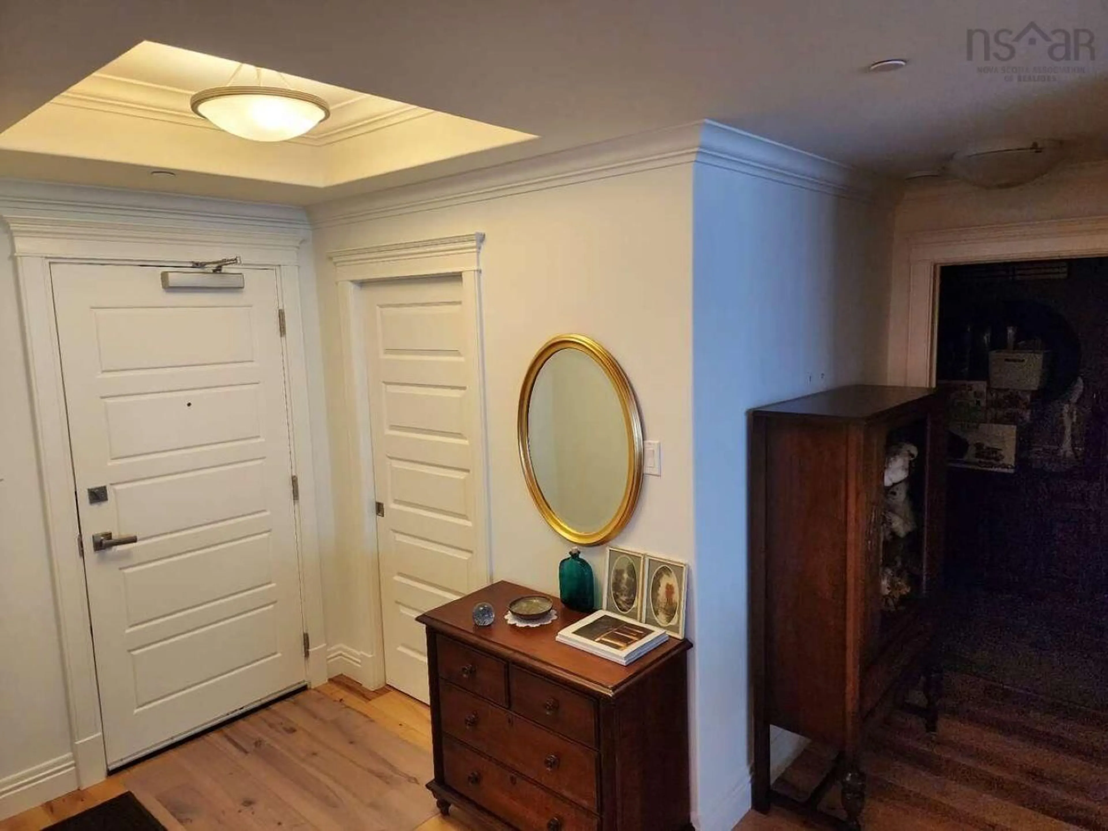 Indoor entryway for 1445 South Park St #1207, Halifax Nova Scotia B3J 0B6