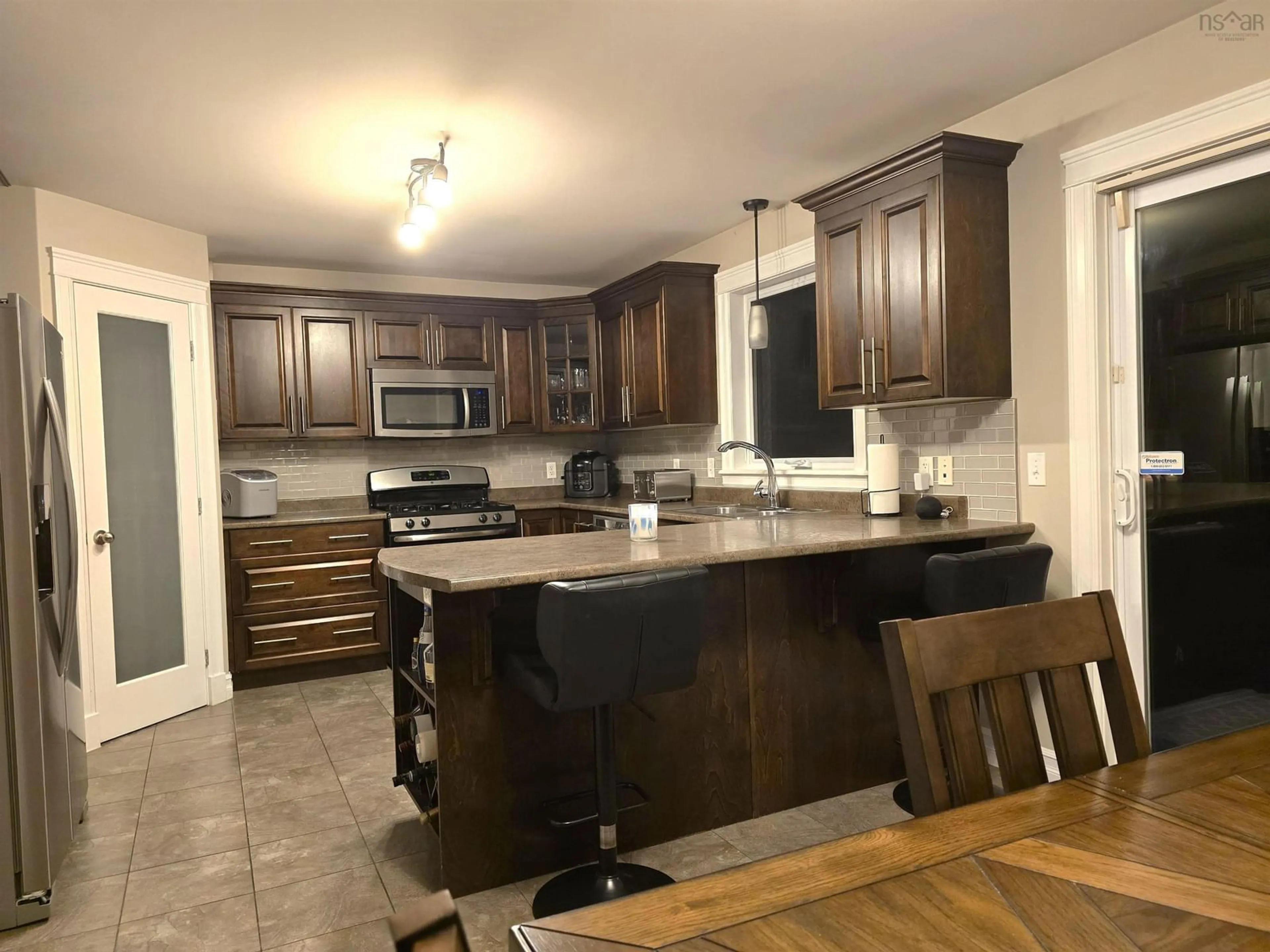 Open concept kitchen, unknown for 52 Viridian Dr, Dartmouth Nova Scotia B3A 0B7