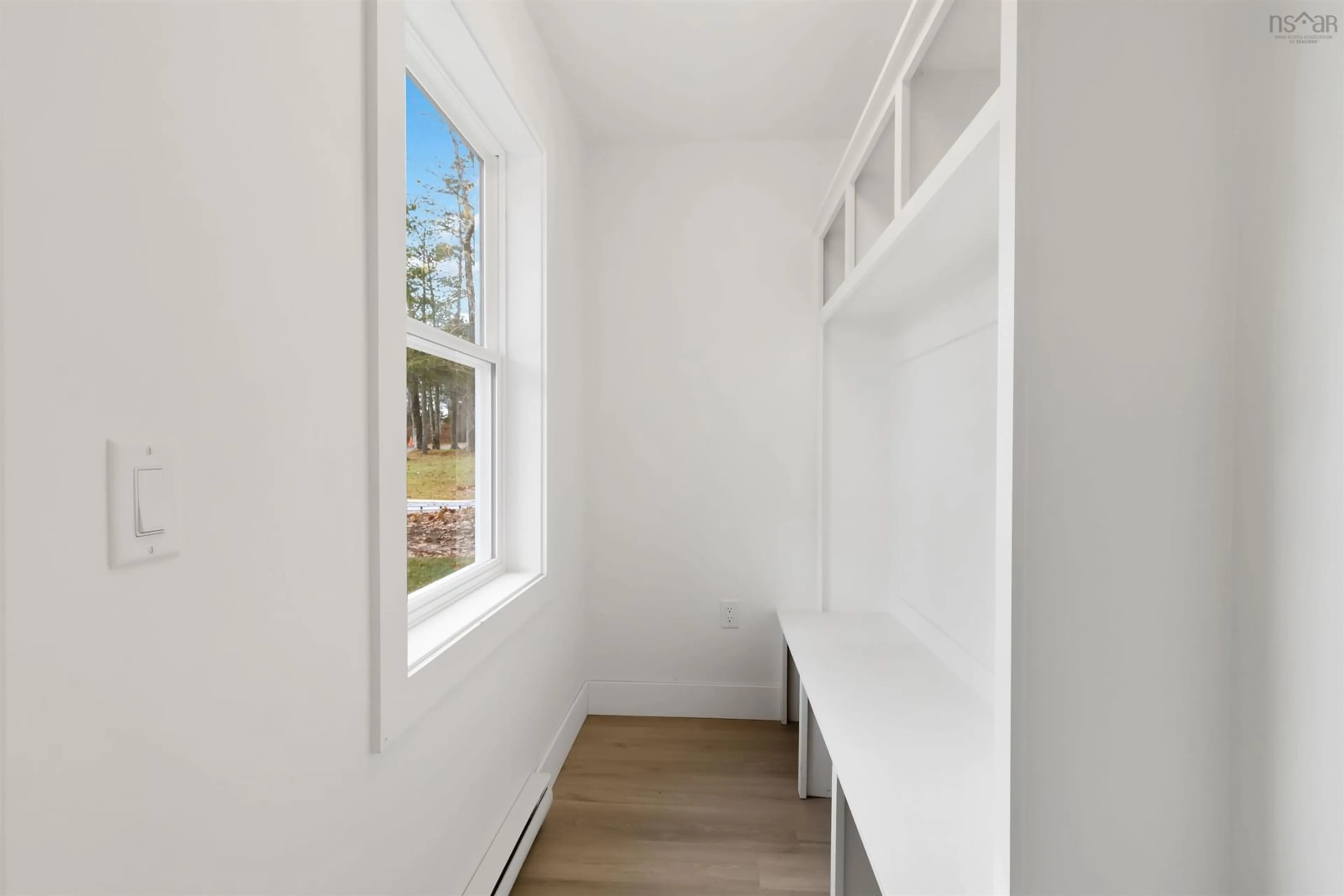 Indoor entryway for 10 Miller Rd, Elmsdale Nova Scotia B2S 1G5