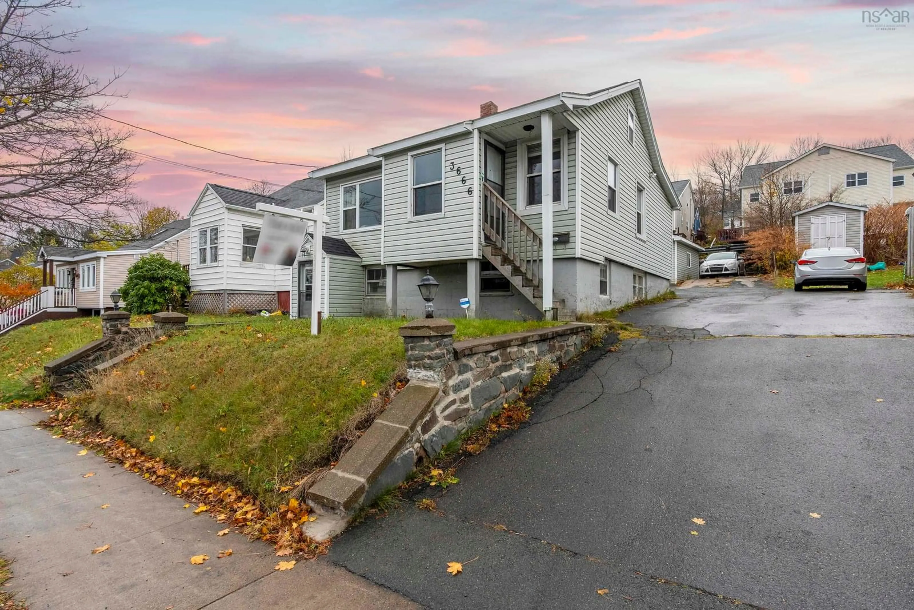 A pic from outside/outdoor area/front of a property/back of a property/a pic from drone, street for 3666 Barrington St, North End Nova Scotia B3K 2Y2