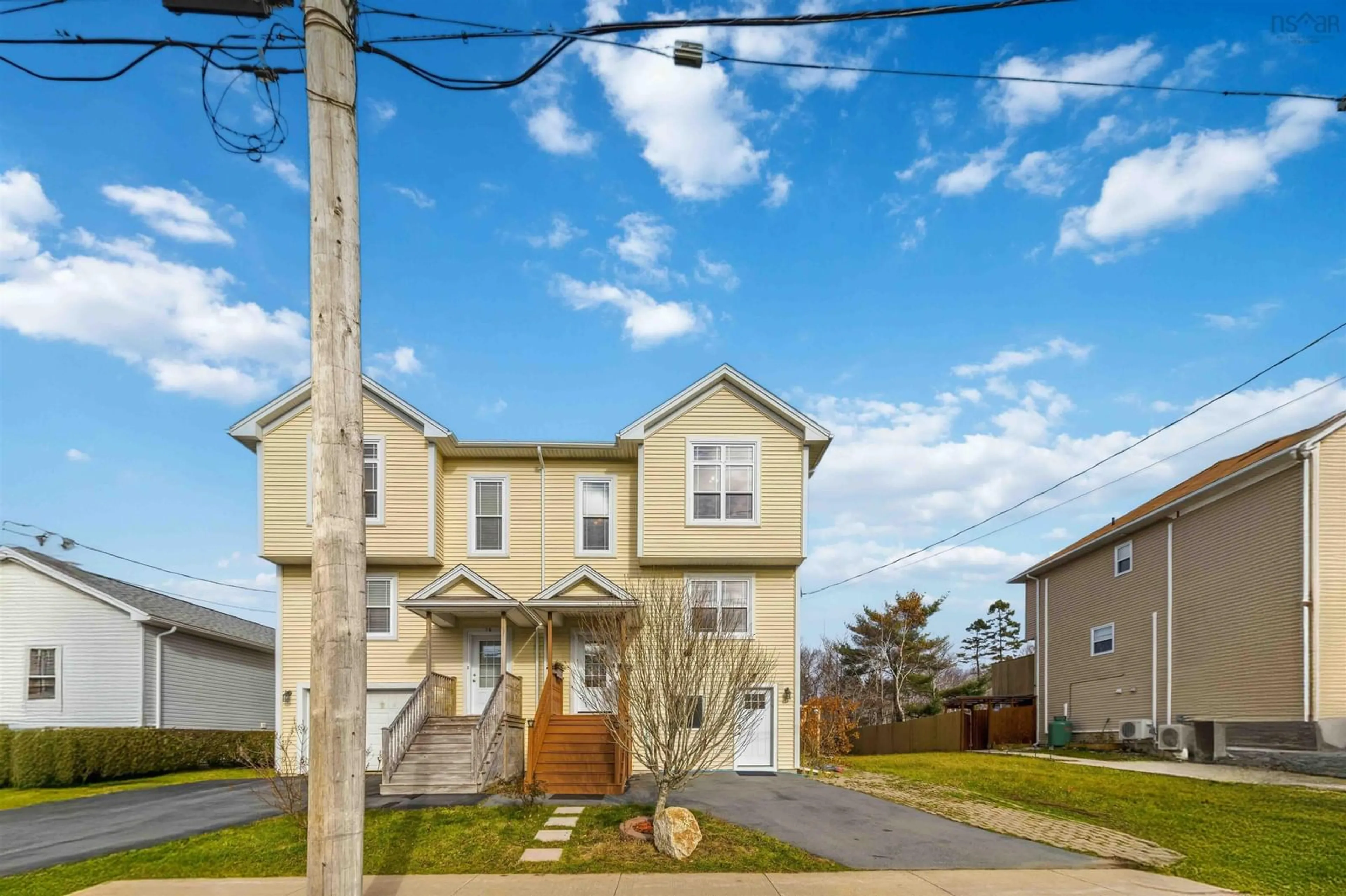 Home with vinyl exterior material, street for 18 Danforth Rd, Halifax Nova Scotia B3P 2T8