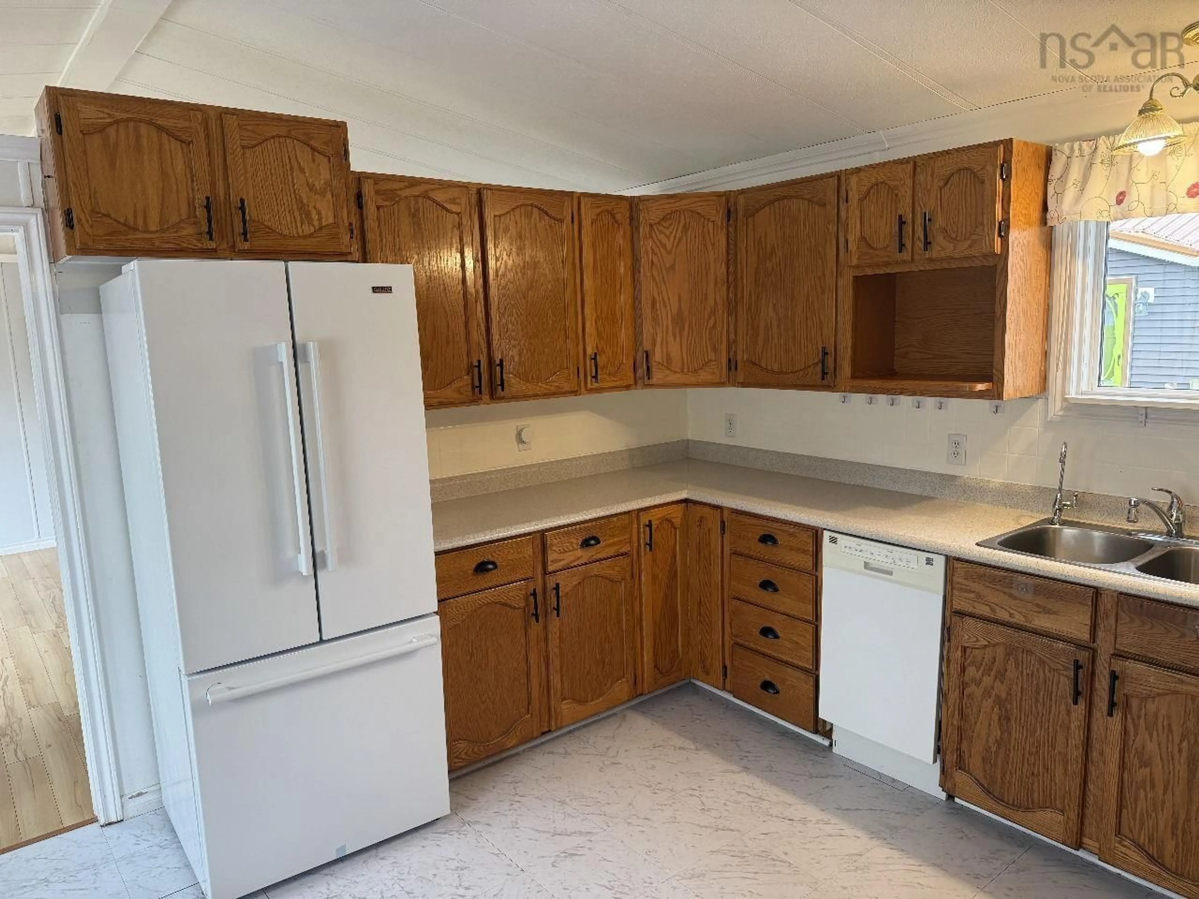 Standard kitchen, unknown for 29 Joshua St, Enfield Nova Scotia B2T 1K4