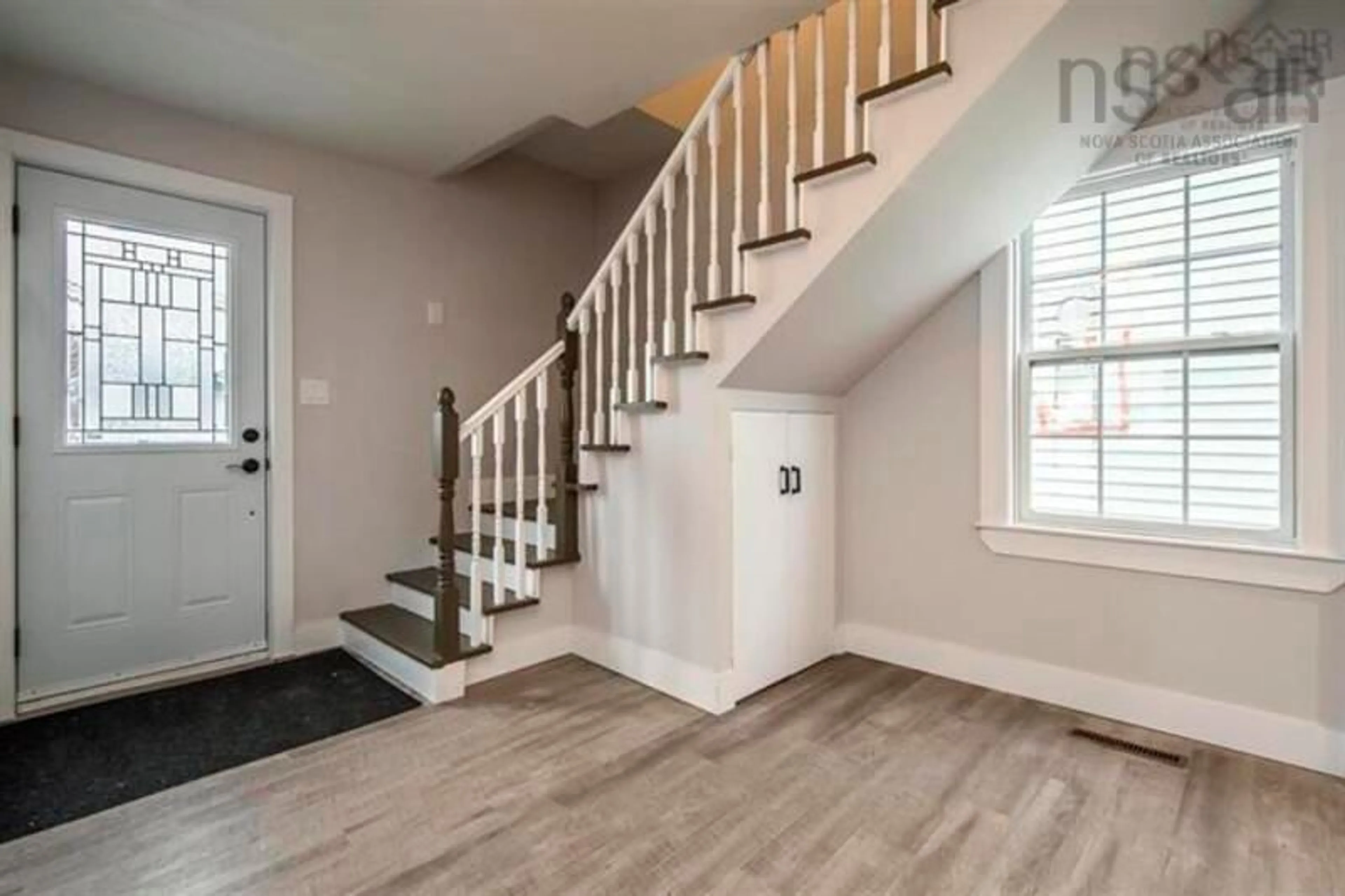 Unknown for 82 Albro Lake Rd, Dartmouth Nova Scotia B3A 3Y5