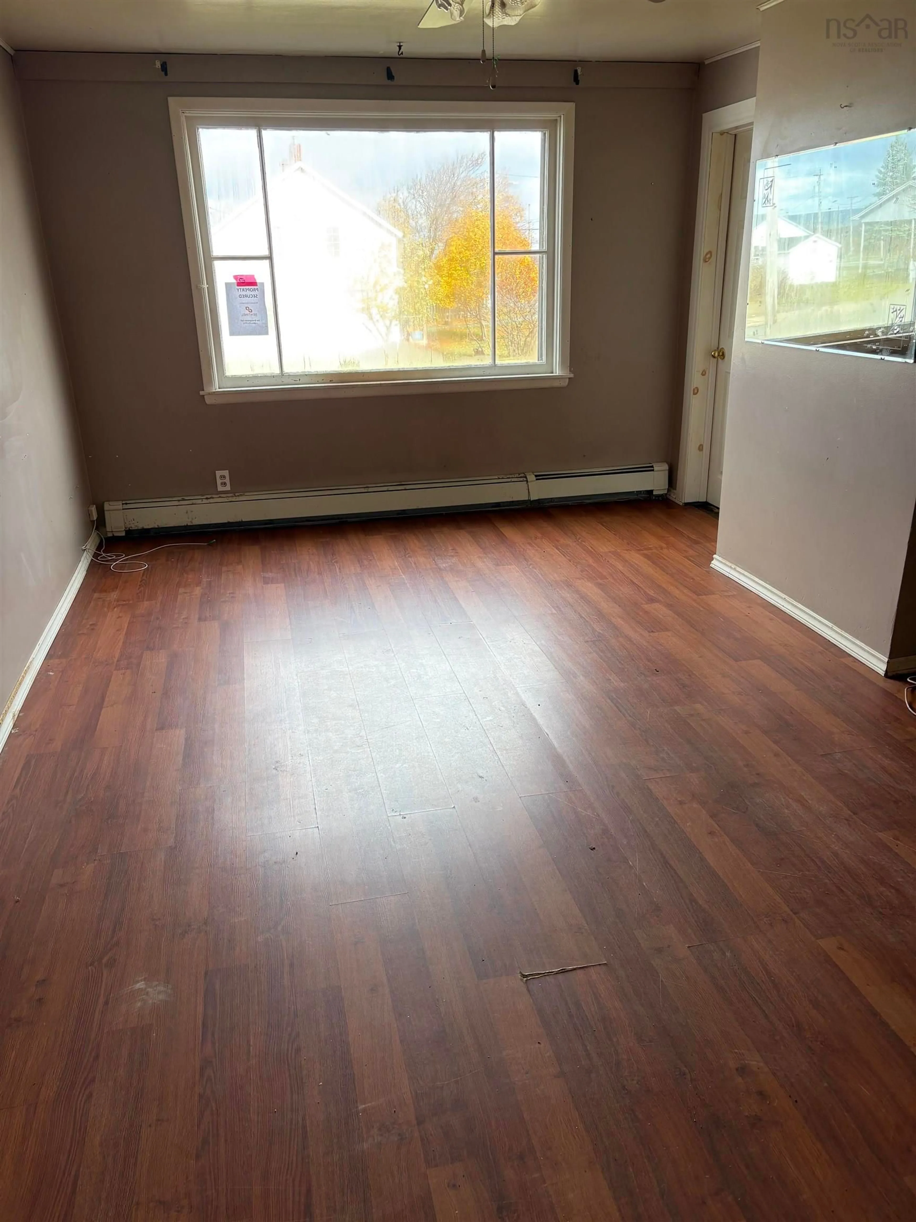 A pic of a room for 343 Ninth St, New Waterford Nova Scotia B1H 3T8