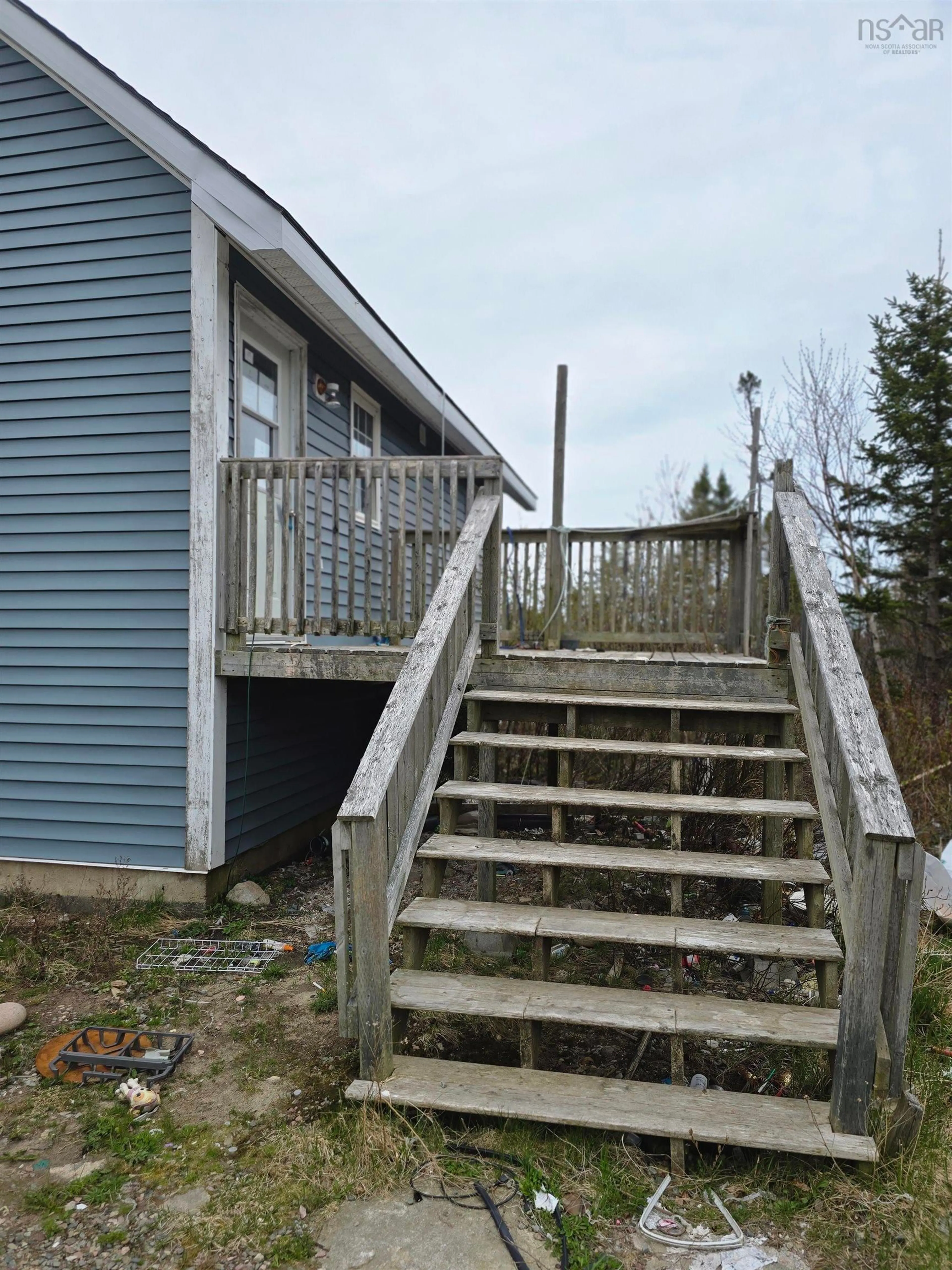 Stairs for 933 New Haven Road, New Haven Rd, New Haven Nova Scotia B0C 1P0