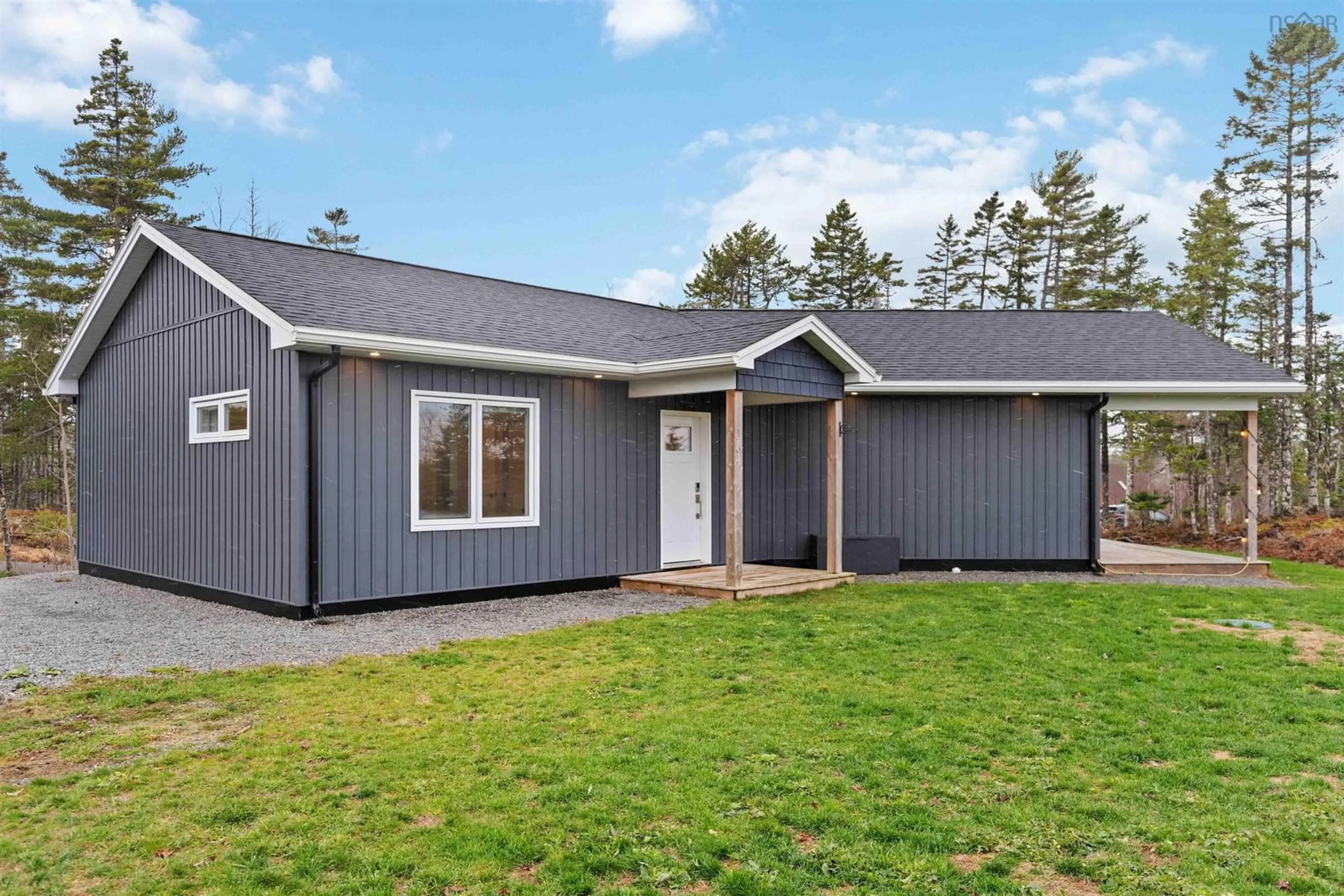 Home with vinyl exterior material, building for 179 Heritage Way, East Hants Nova Scotia B0N 1Z0