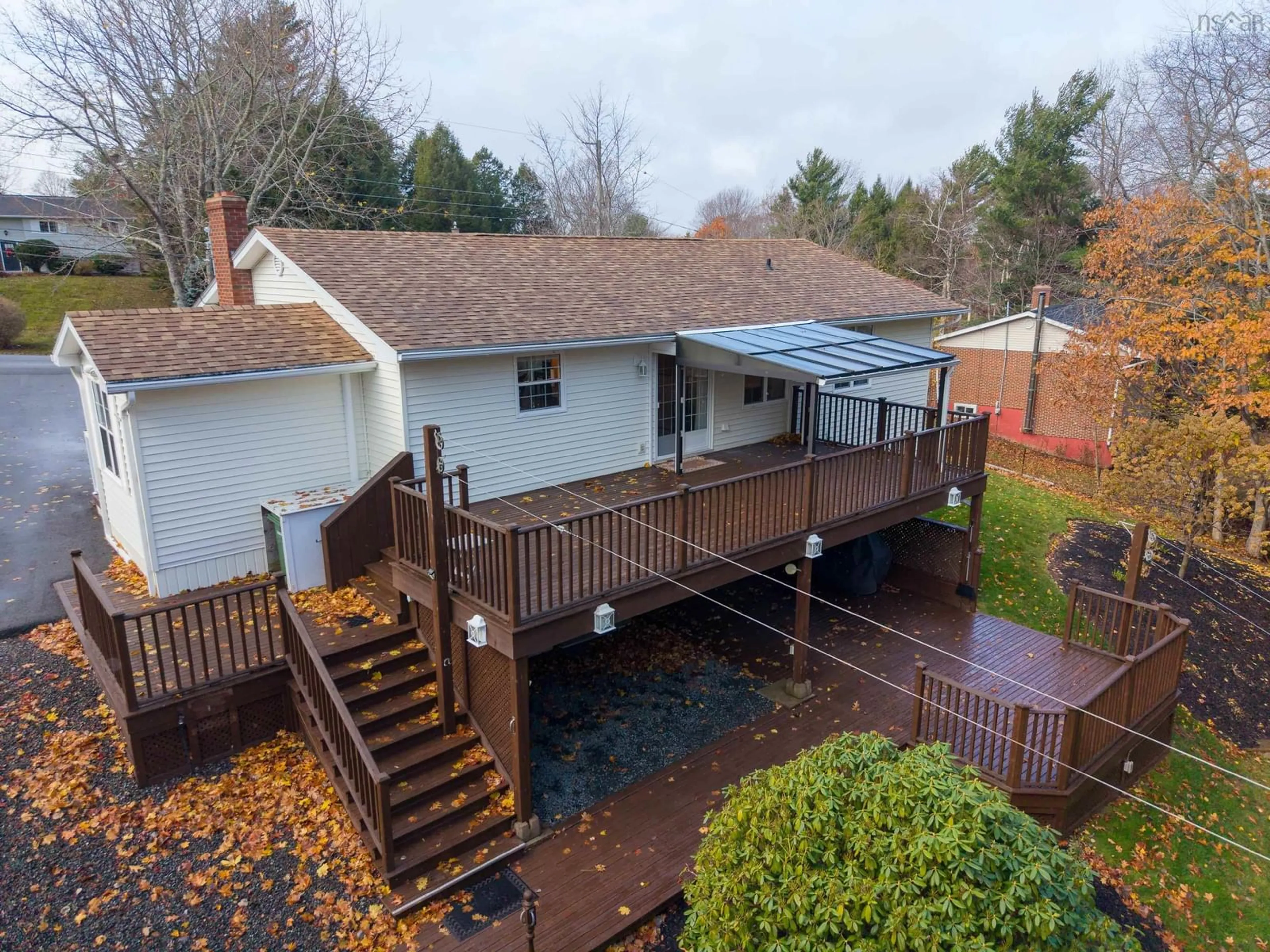 A pic from outside/outdoor area/front of a property/back of a property/a pic from drone, unknown for 29 Evergreen Ave, New Minas Nova Scotia B4N 4J4