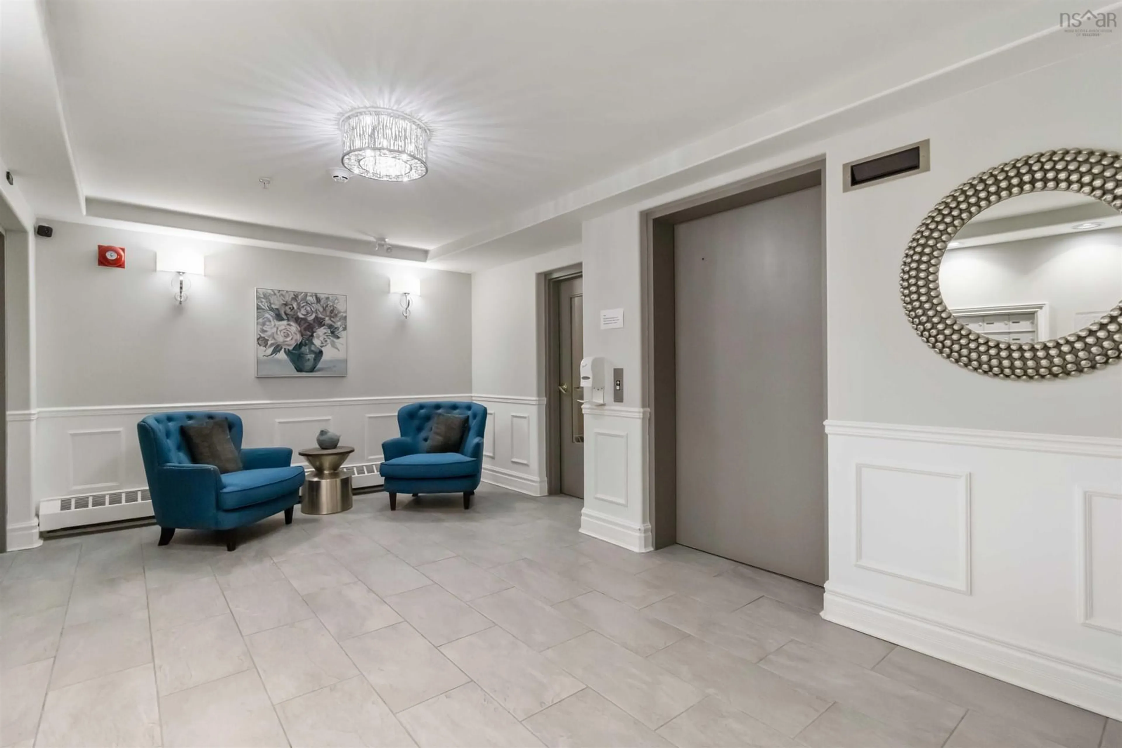 Indoor foyer for 211 Hammonds Plains Road #101, Bedford Nova Scotia B4A 4E1