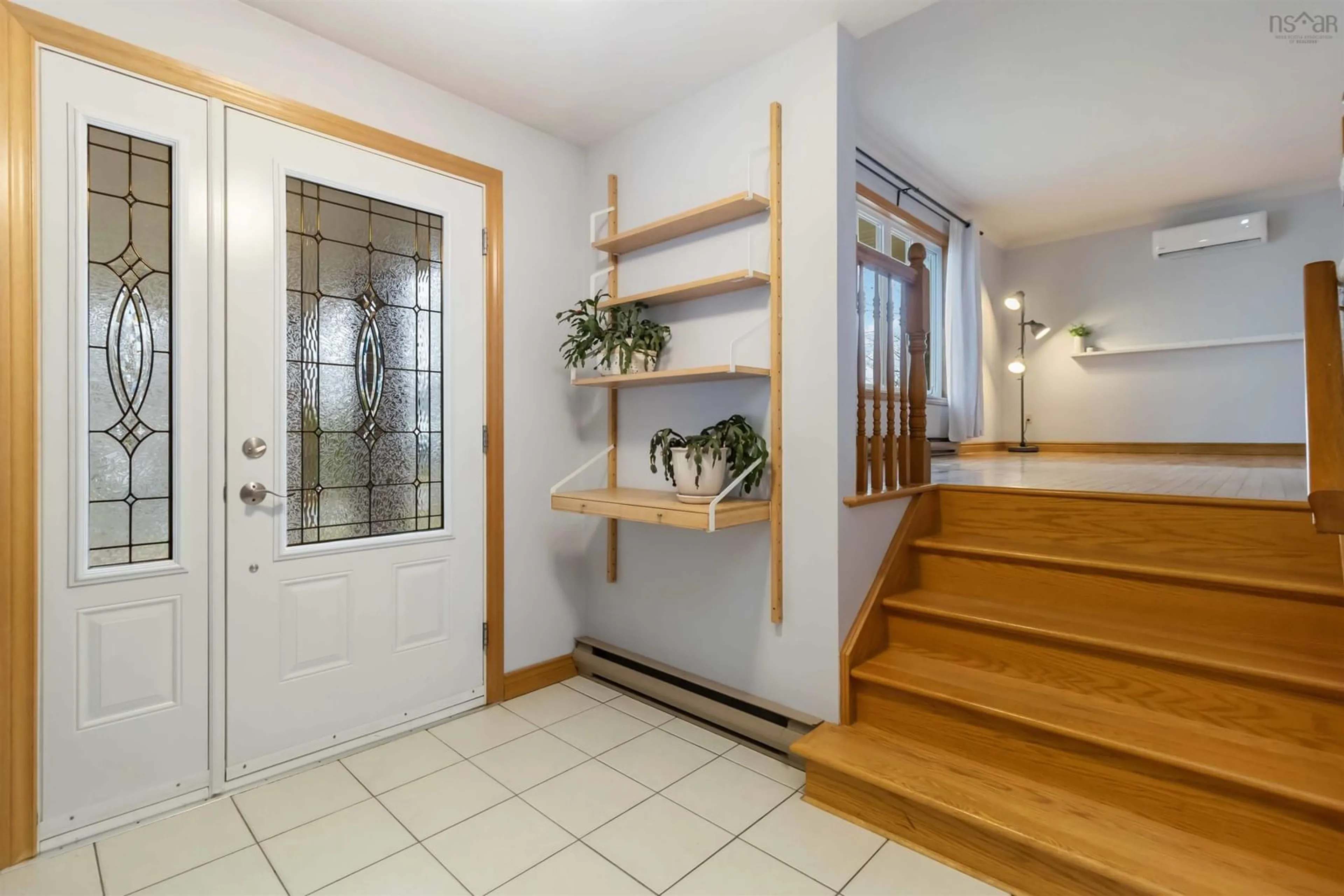 Indoor entryway for 36 Columbo Dr, Dartmouth Nova Scotia B2X 3L8