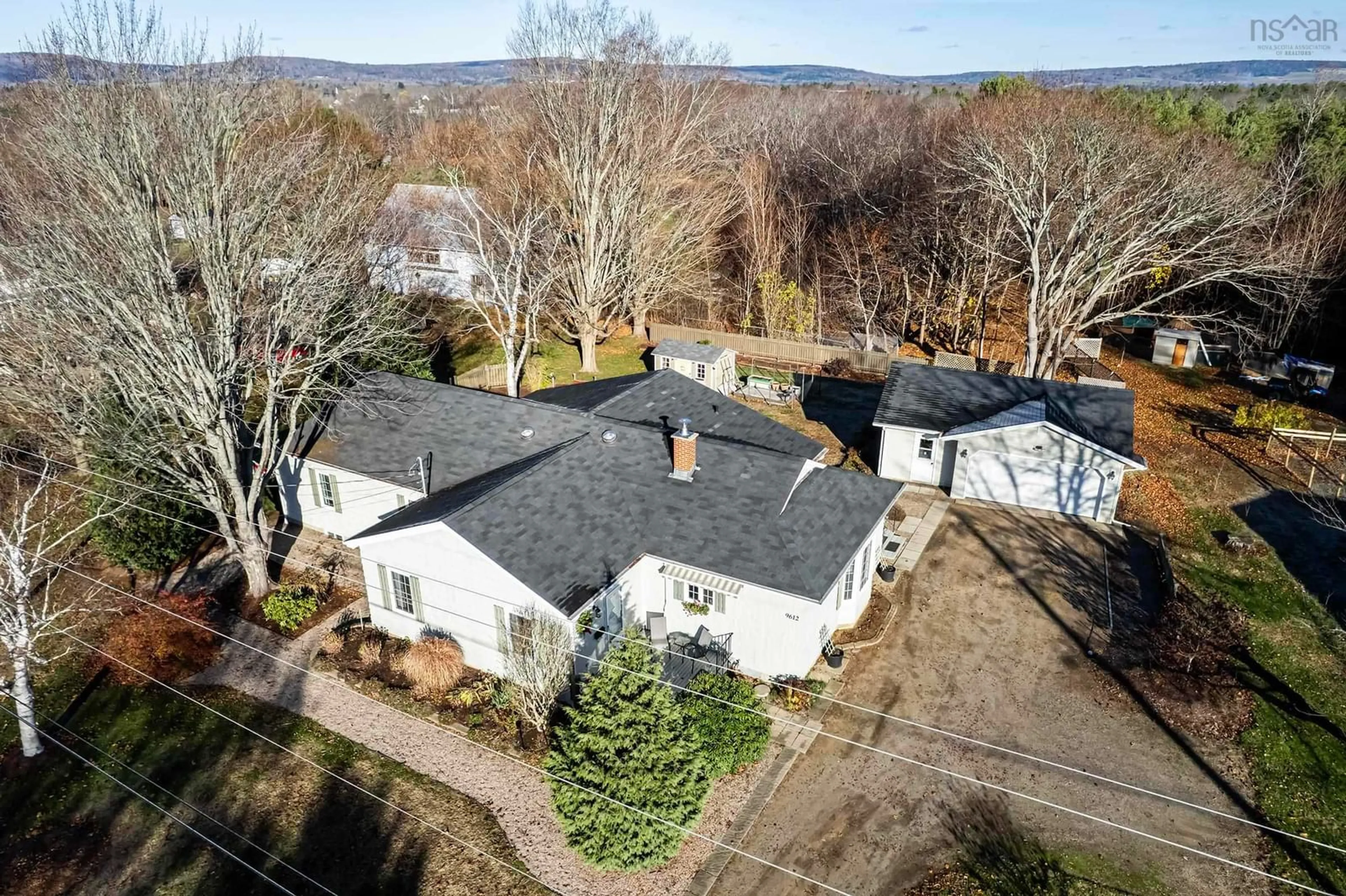 A pic from outside/outdoor area/front of a property/back of a property/a pic from drone, unknown for 9612 Highway 10, Nictaux Nova Scotia B0S 1P0