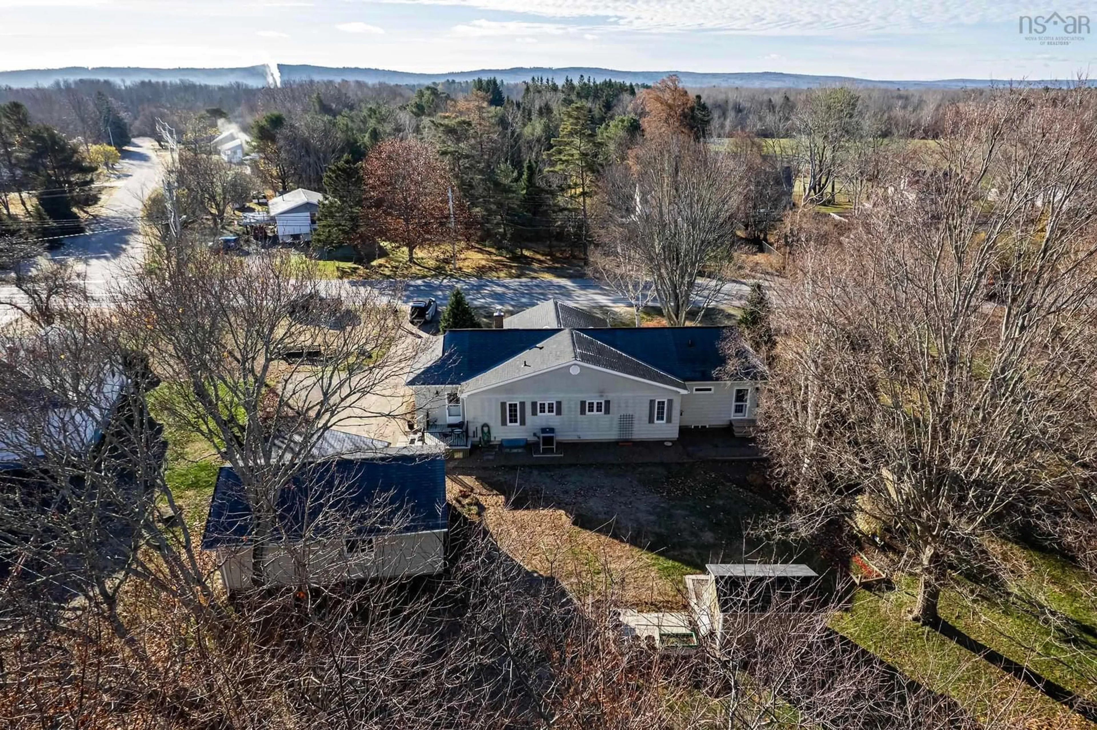 A pic from outside/outdoor area/front of a property/back of a property/a pic from drone, unknown for 9612 Highway 10, Nictaux Nova Scotia B0S 1P0