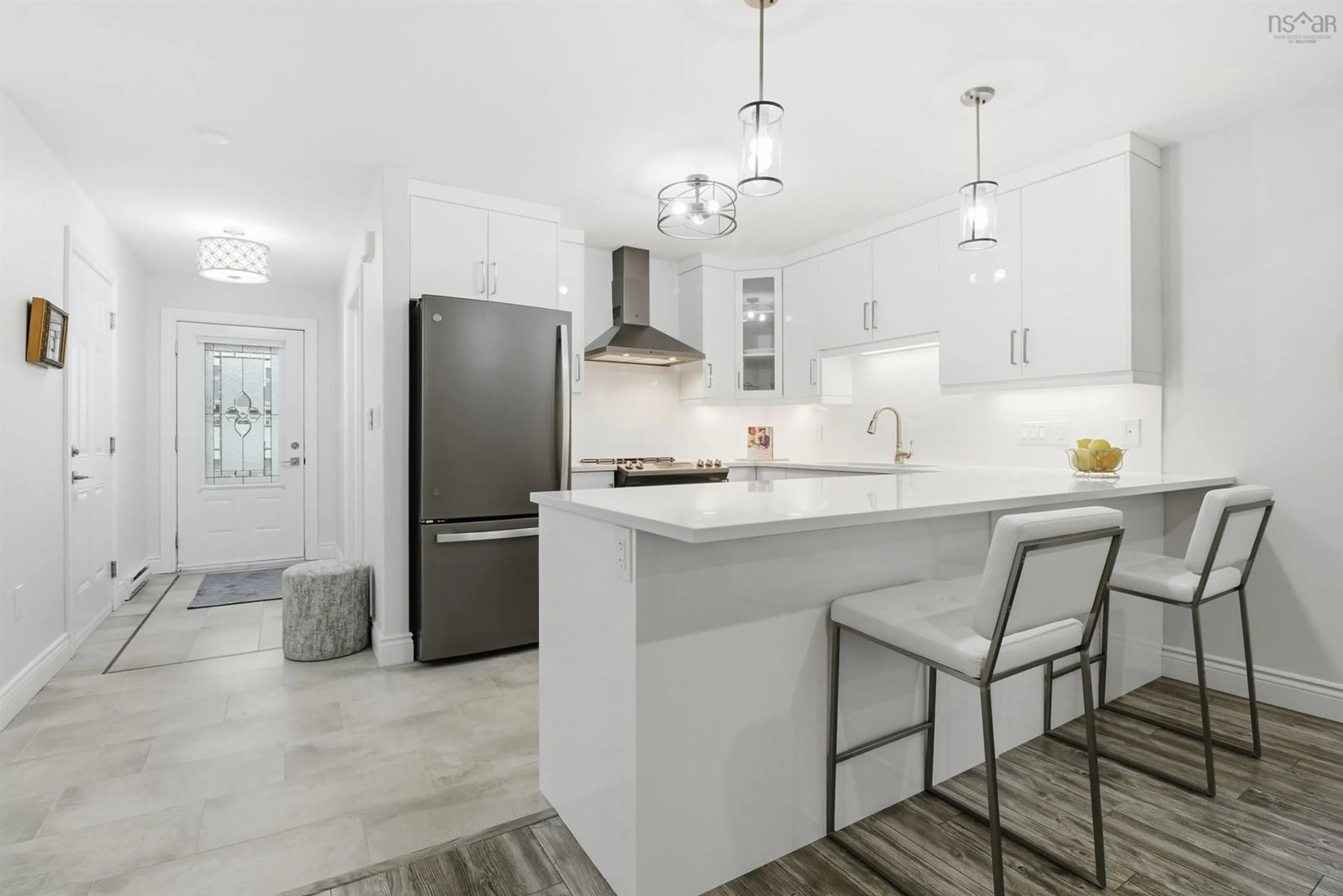 Open concept kitchen, ceramic/tile floor for 26 Elizabeth Ave, Garlands Crossing Nova Scotia B0N 2T0