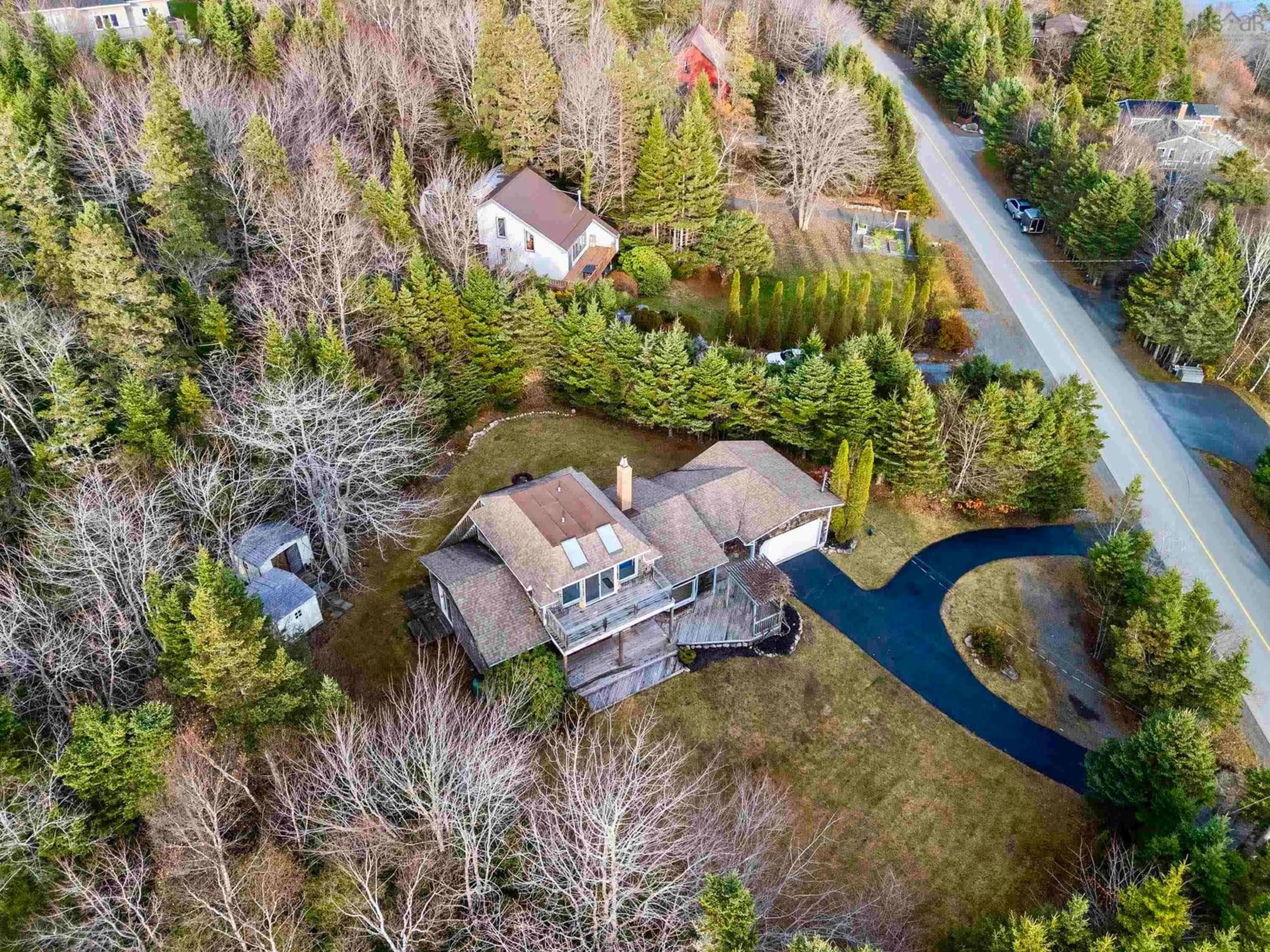A pic from outside/outdoor area/front of a property/back of a property/a pic from drone, unknown for 310 Hillside Dr, Boutiliers Point Nova Scotia B3Z 1W8