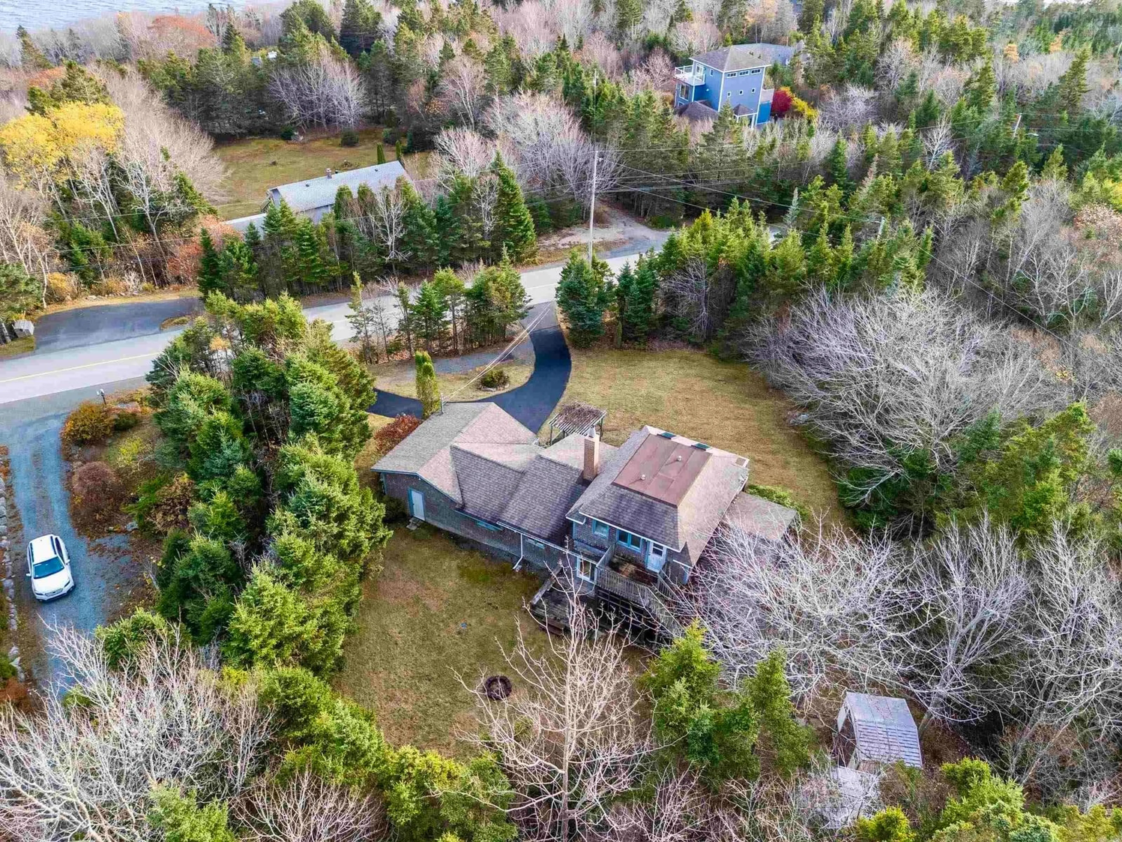 A pic from outside/outdoor area/front of a property/back of a property/a pic from drone, unknown for 310 Hillside Dr, Boutiliers Point Nova Scotia B3Z 1W8