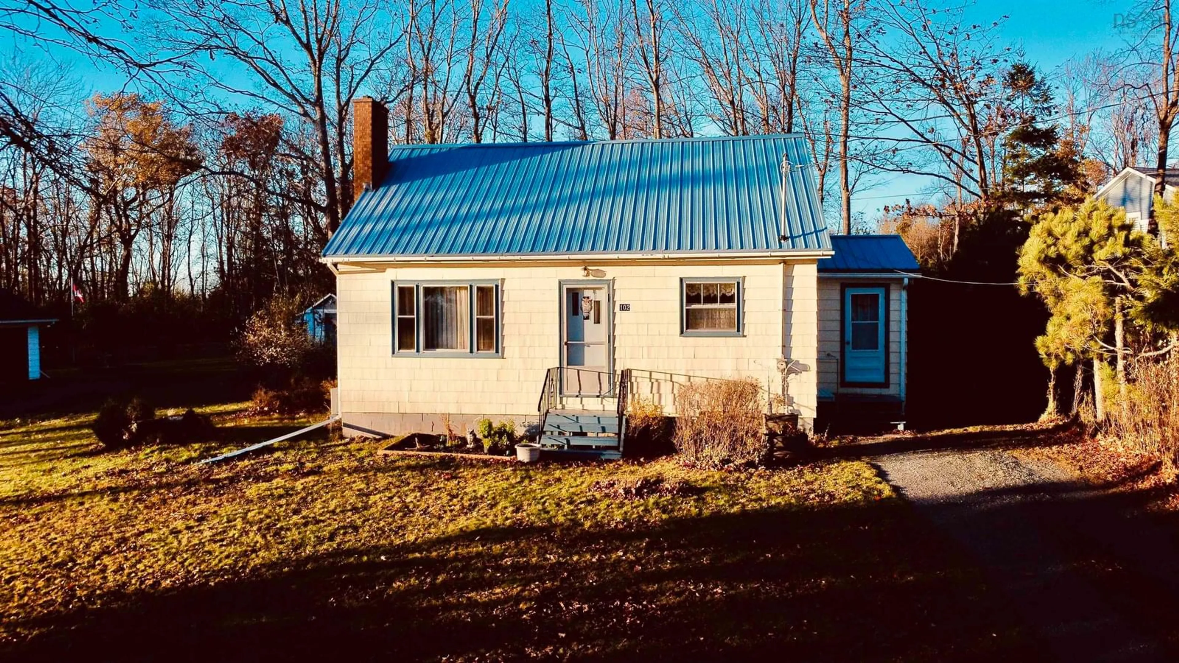 Unknown for 102 Cottage Street, Pictou Nova Scotia B0K 1H0