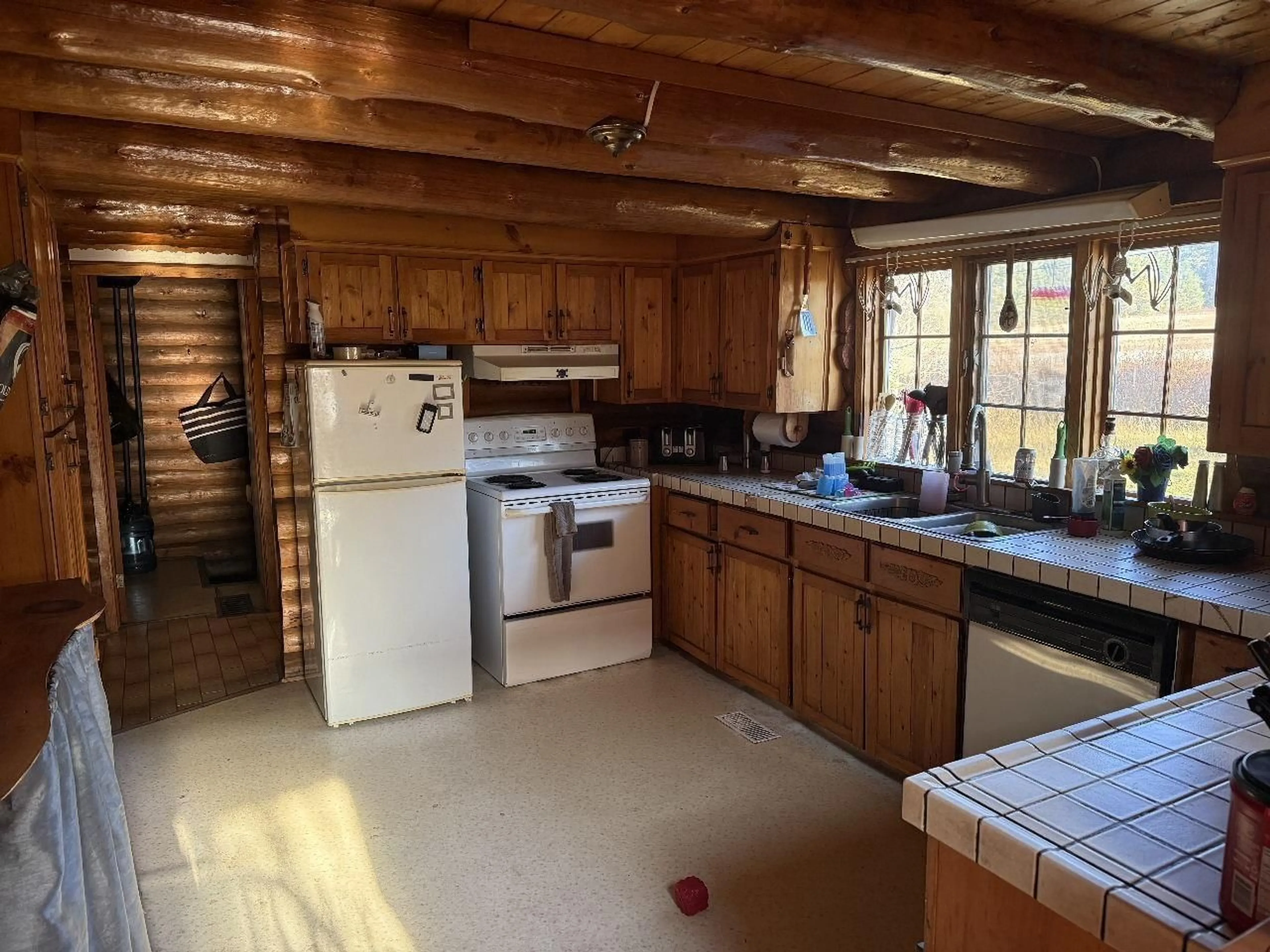 Unknown for 1598 14 Hwy, Centre Rawdon Nova Scotia B0N 1Z0