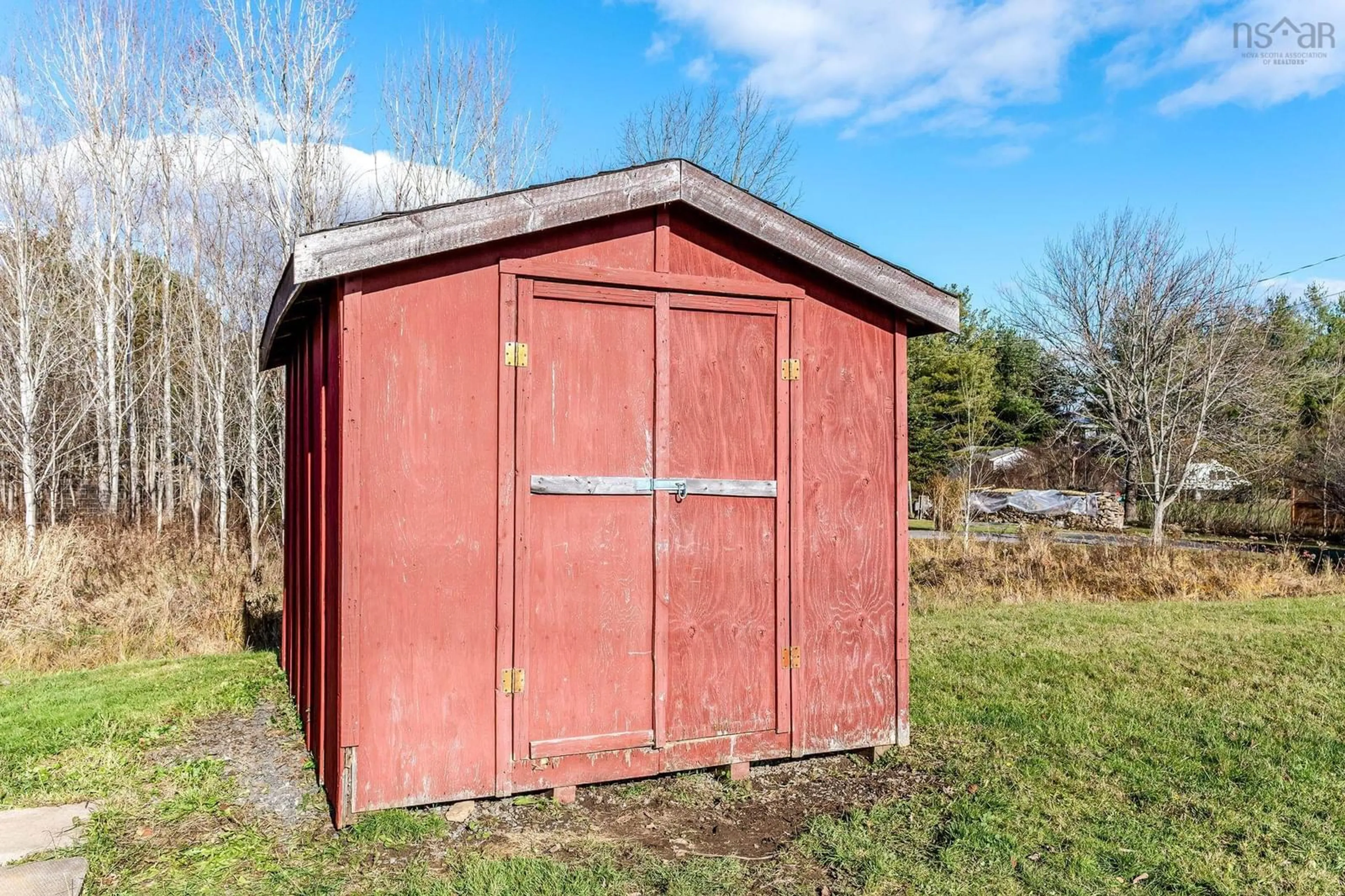 Shed for 18 School St, Hantsport Nova Scotia B0P 1P0