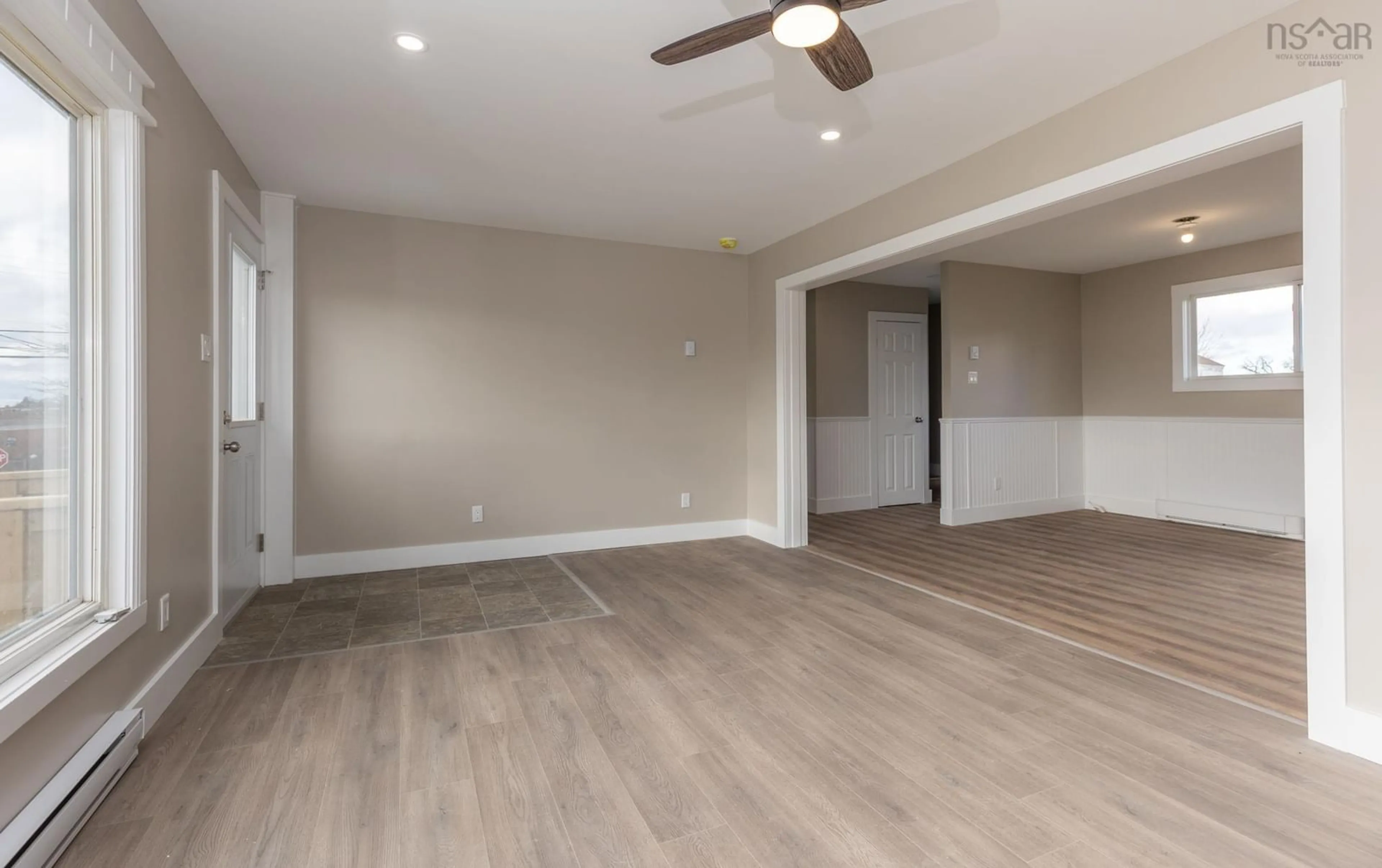 A pic of a room for 2 Huntington St, Yarmouth Nova Scotia B5A 2R9