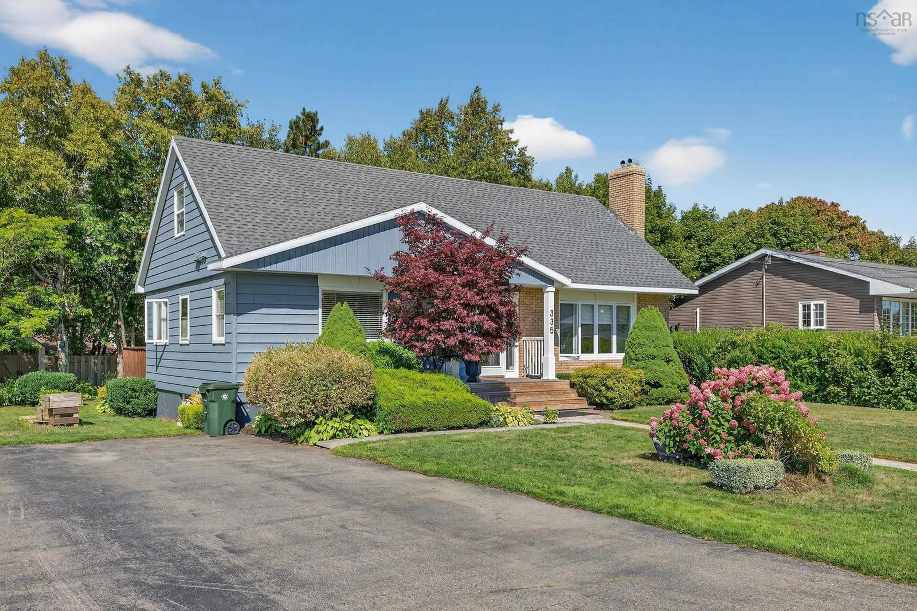 Home with vinyl exterior material, street for 335 Newlands Avenue, Sydney Nova Scotia B1S 1Z3