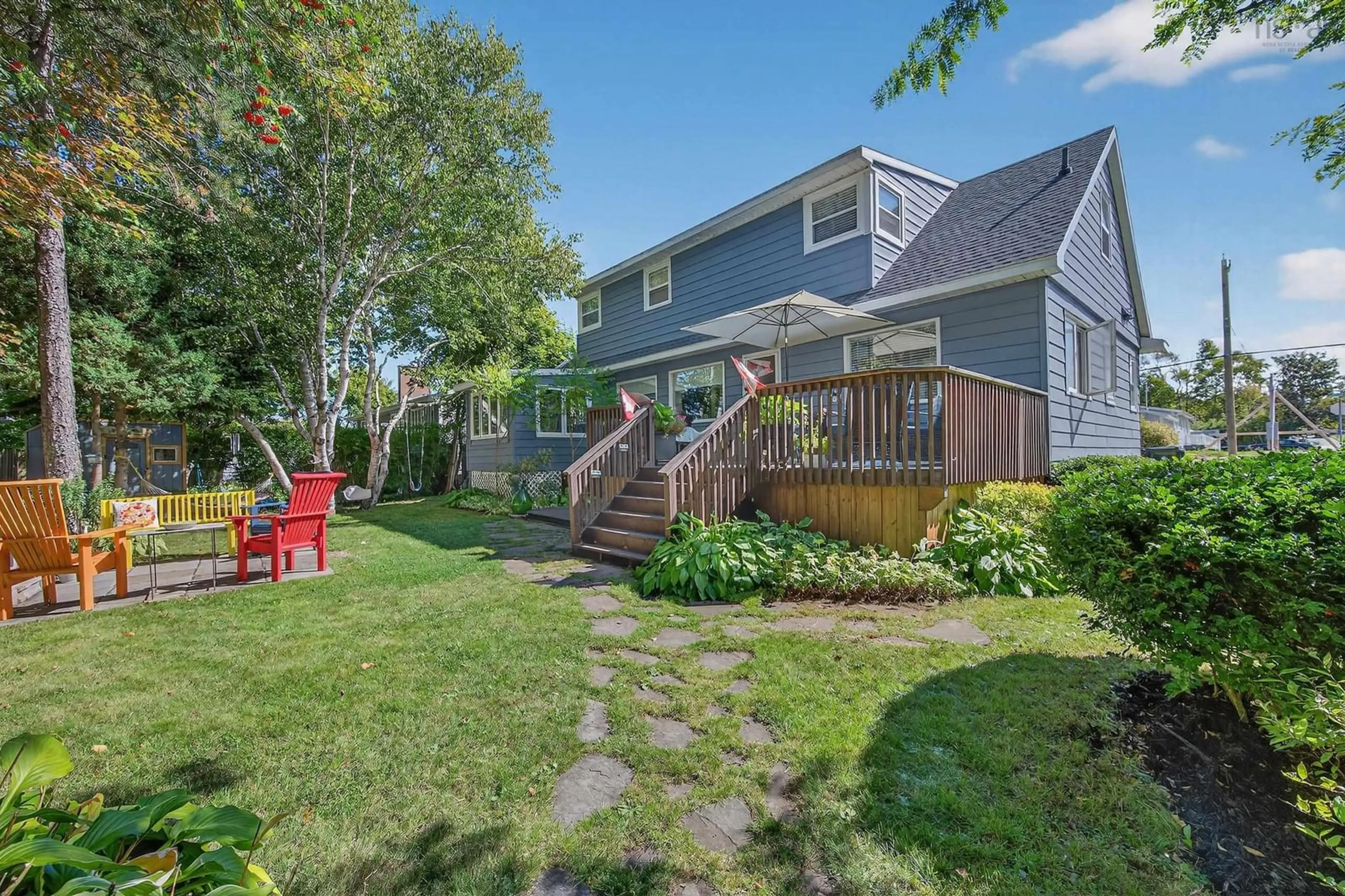 Patio, street for 335 Newlands Avenue, Sydney Nova Scotia B1S 1Z3