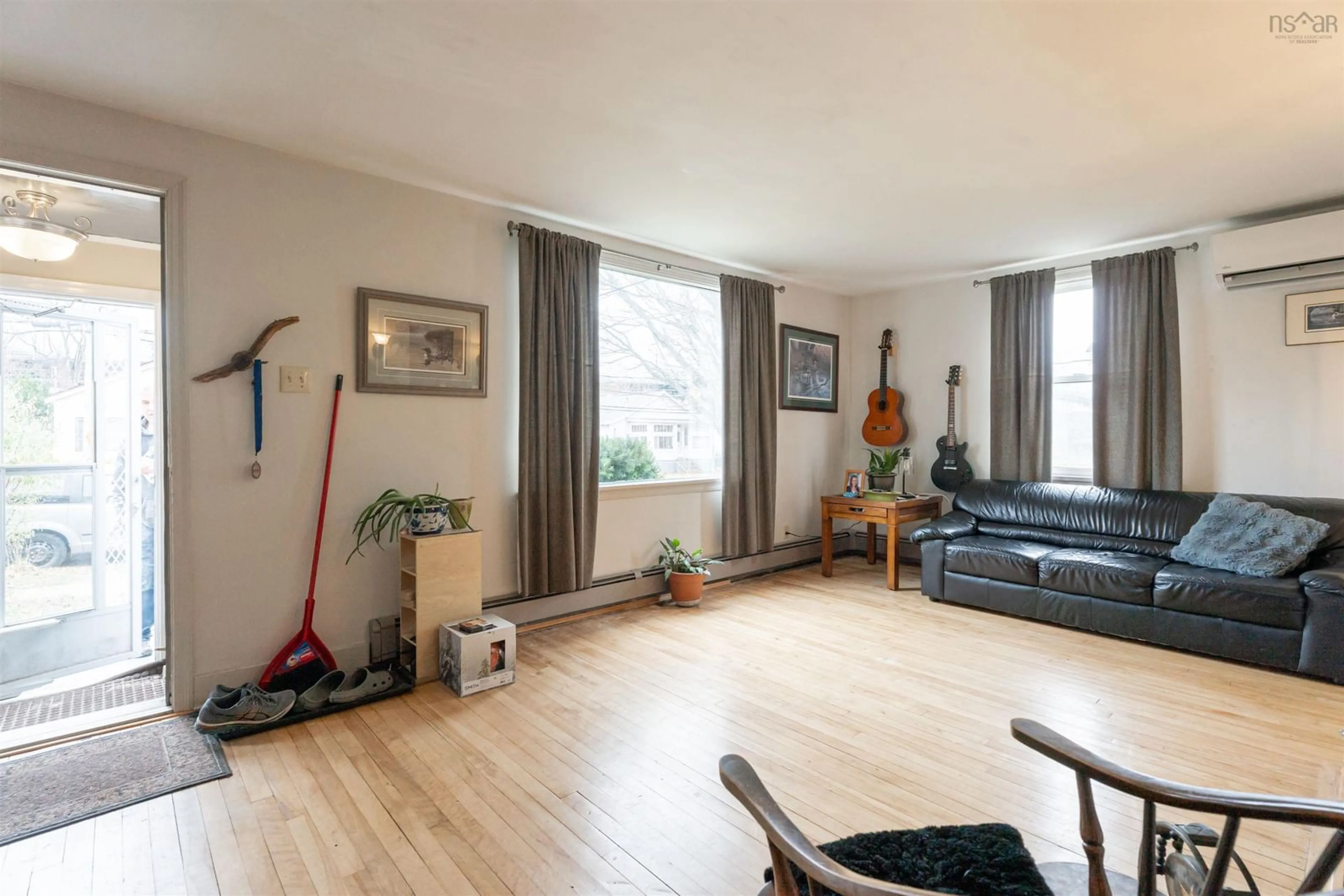 Living room with furniture, unknown for 7 Faulkner St, Harbourview Nova Scotia B3A 3A1