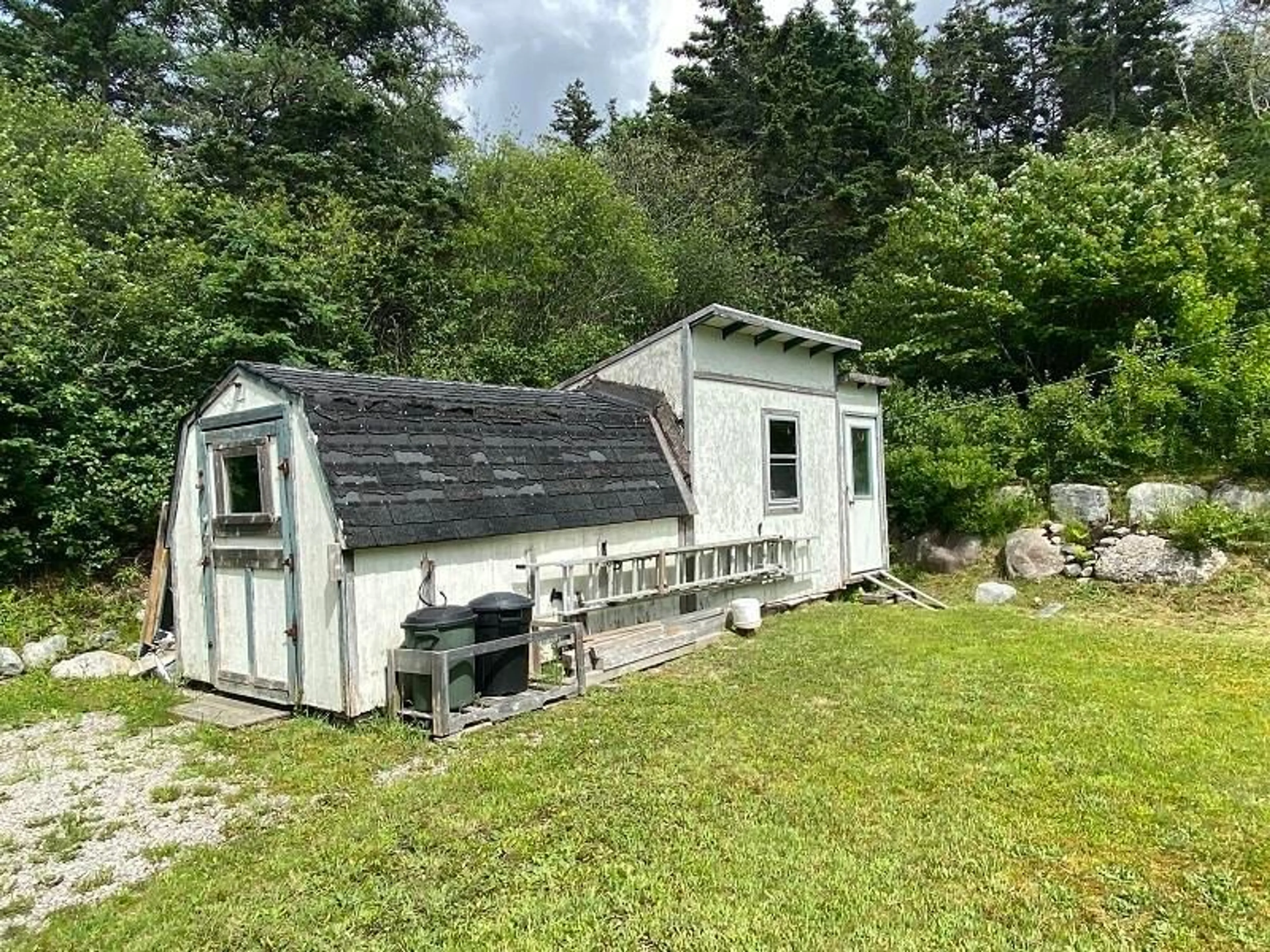 Shed for 69 Old Post Rd, Barrington Nova Scotia B0W 1E0