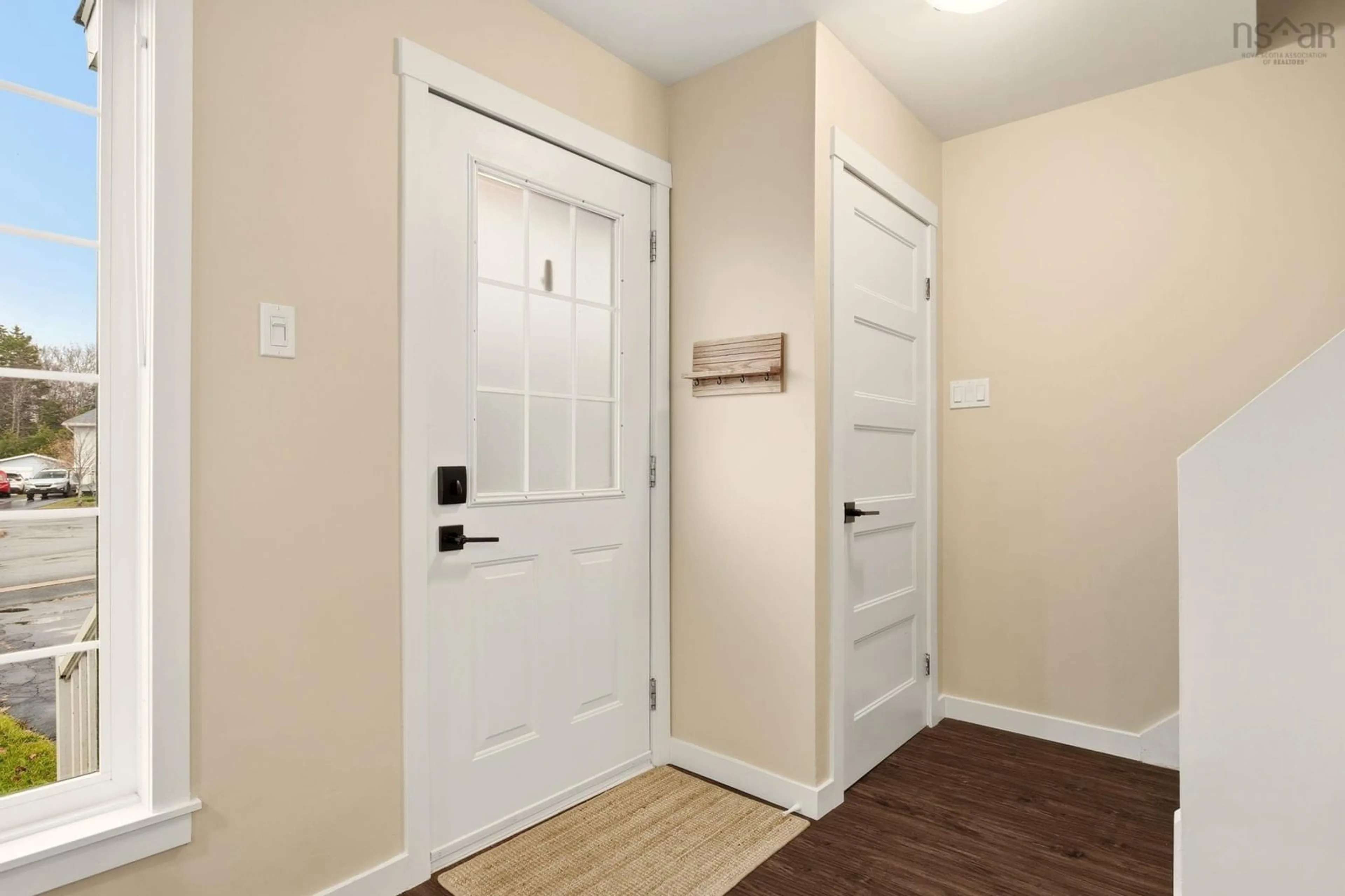 Indoor entryway for 19 Cockburn Crt, Lower Sackville Nova Scotia B4C 1K4