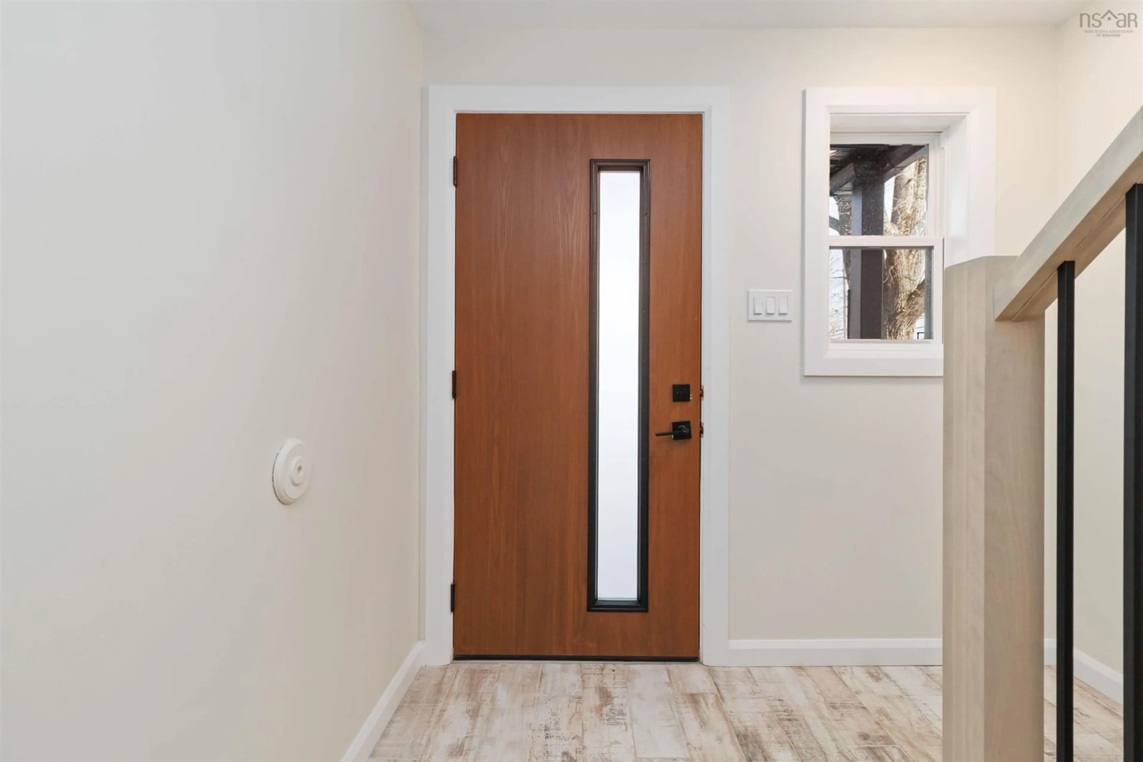 Indoor entryway for 6266 Liverpool St, Halifax Nova Scotia B3L 1X8
