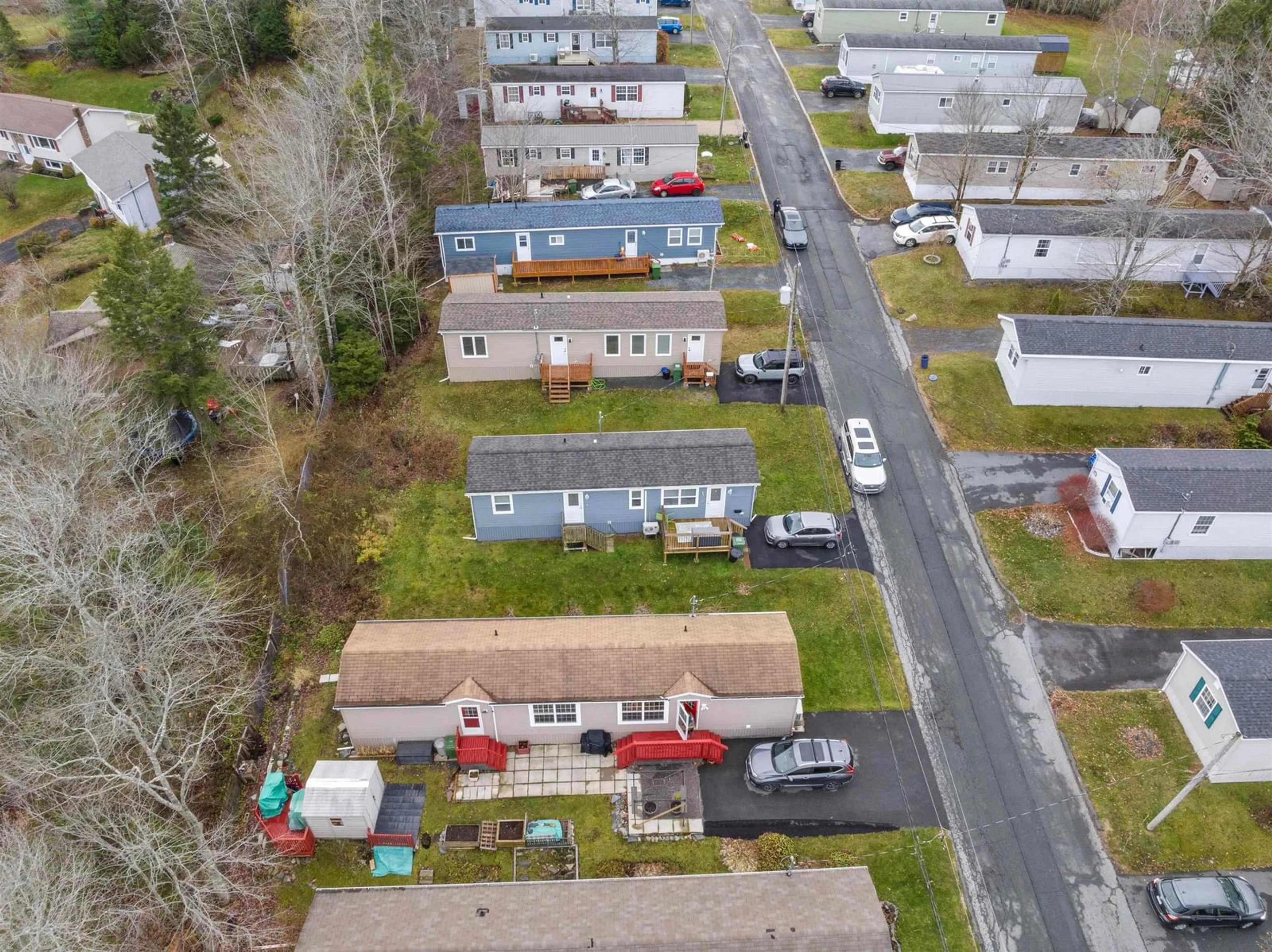 A pic from outside/outdoor area/front of a property/back of a property/a pic from drone, street for 37 Stanley St, Sackville Nova Scotia B4E 1E7