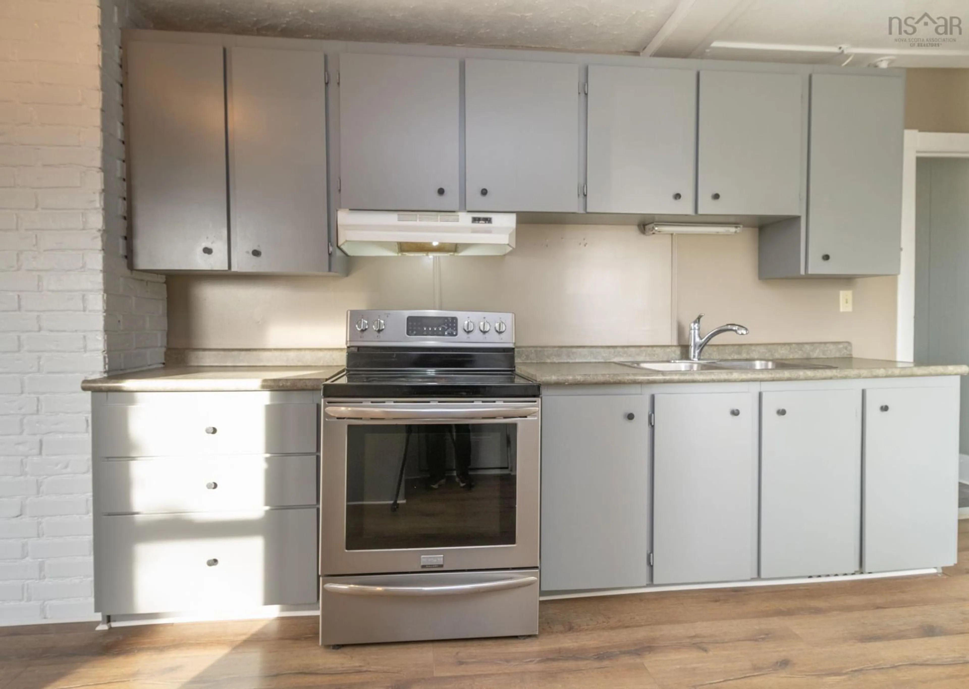 Standard kitchen, wood/laminate floor for 755 Saulnierville Rd, Saulnierville Station Nova Scotia B0W 2Z0