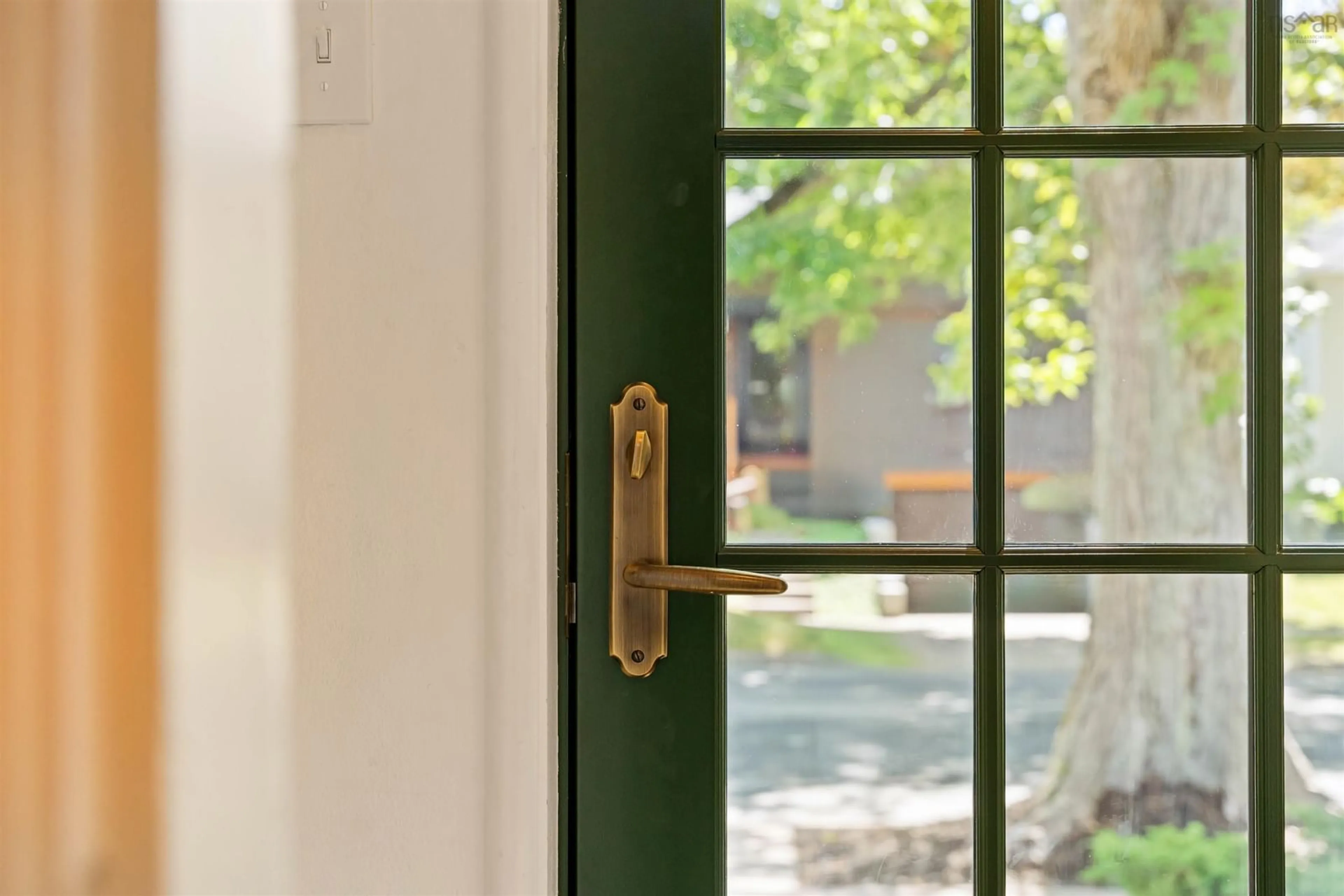 Indoor entryway for 6347 London St, Halifax Nova Scotia B3L 1X2
