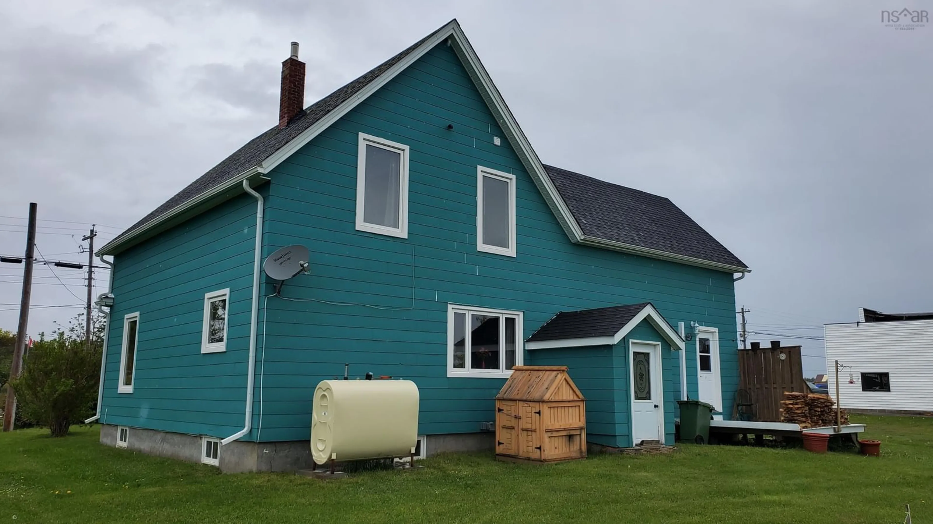 Home with vinyl exterior material, building for 3498 209 Hwy, Advocate Harbour Nova Scotia B0M 1S0