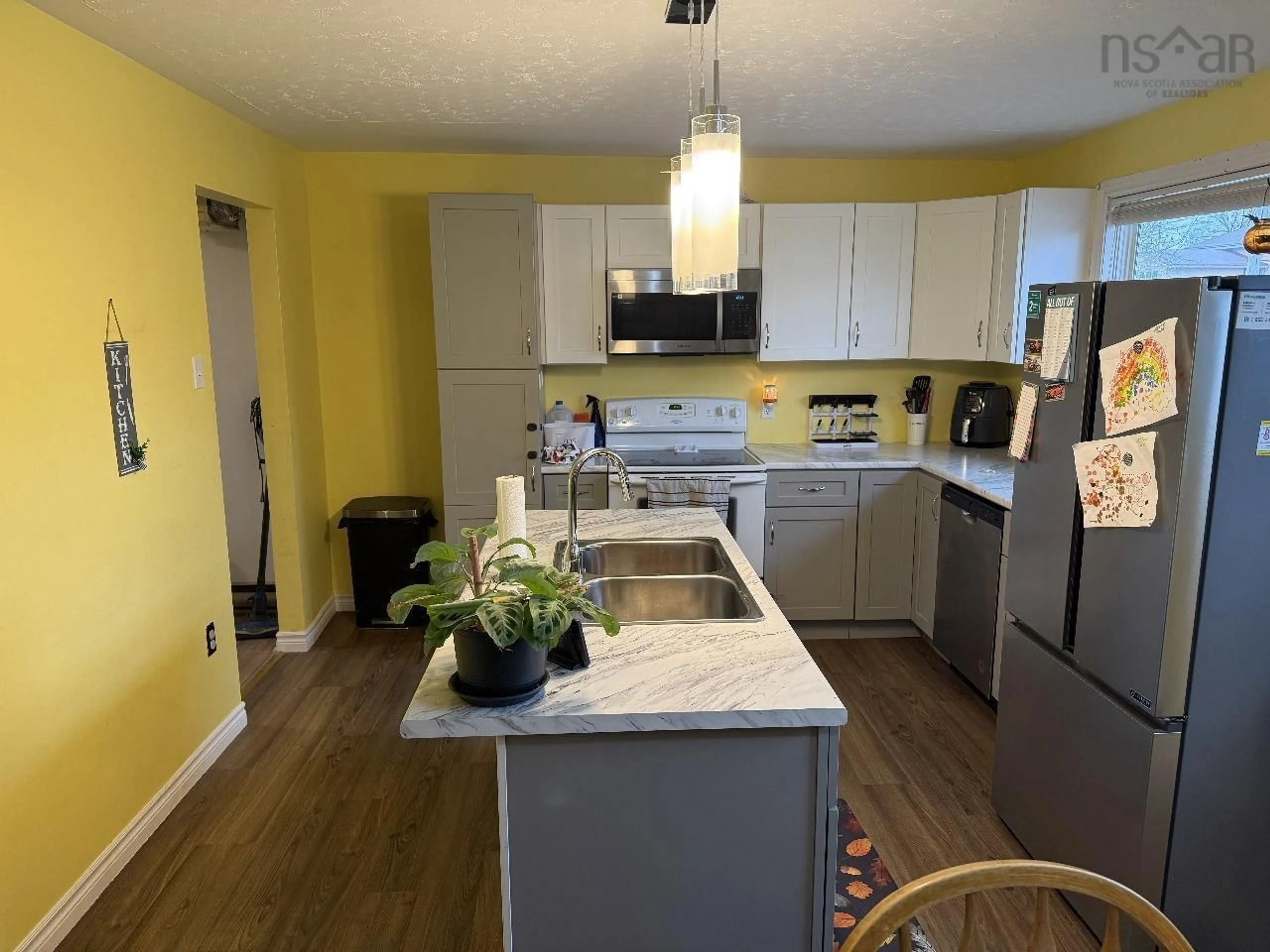 Open concept kitchen, unknown for 2858 2 Hwy, Shubenacadie Nova Scotia B0N 2H0