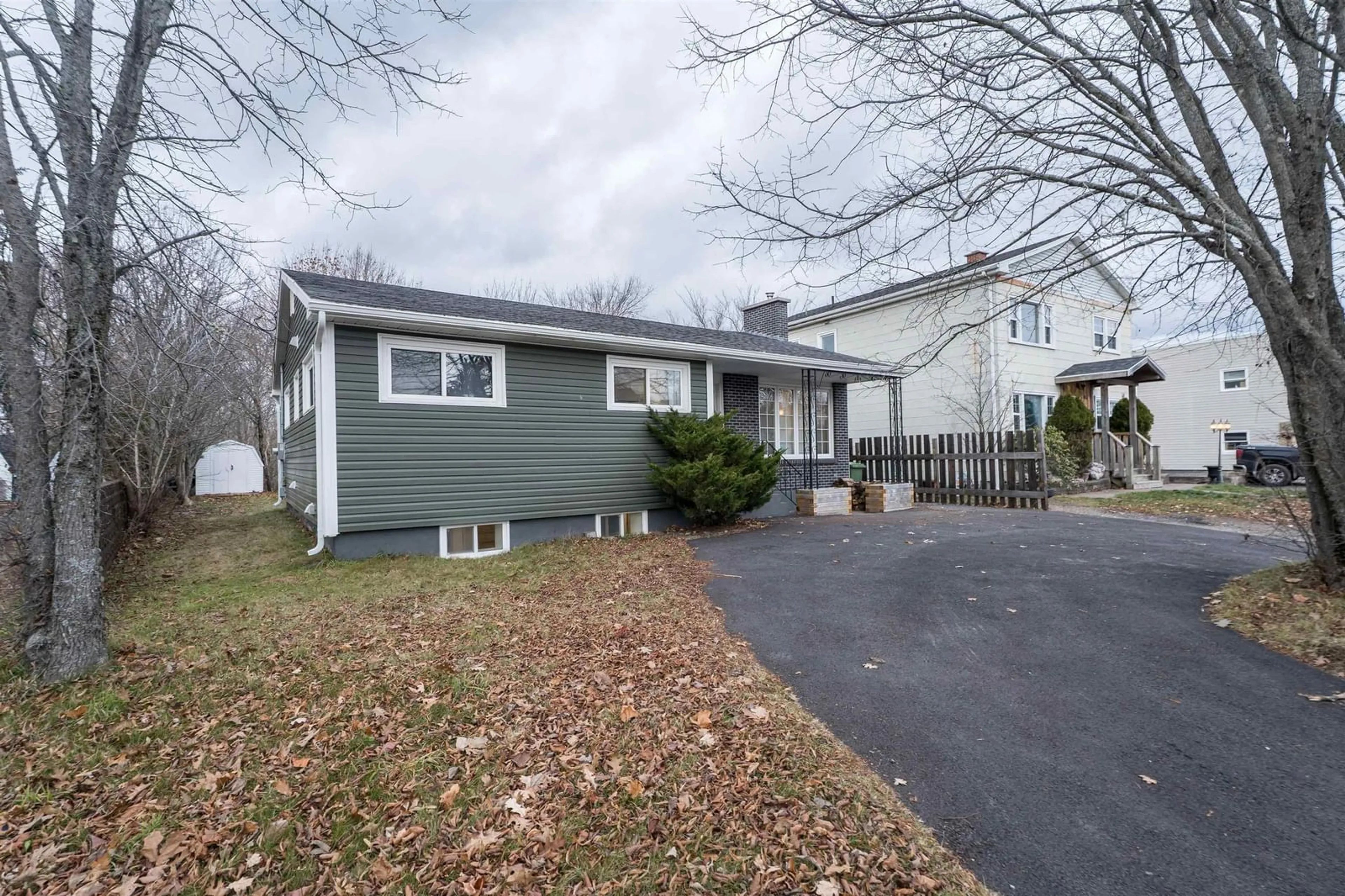 Home with vinyl exterior material, street for 411 Robie St, Truro Nova Scotia B2N 1M1