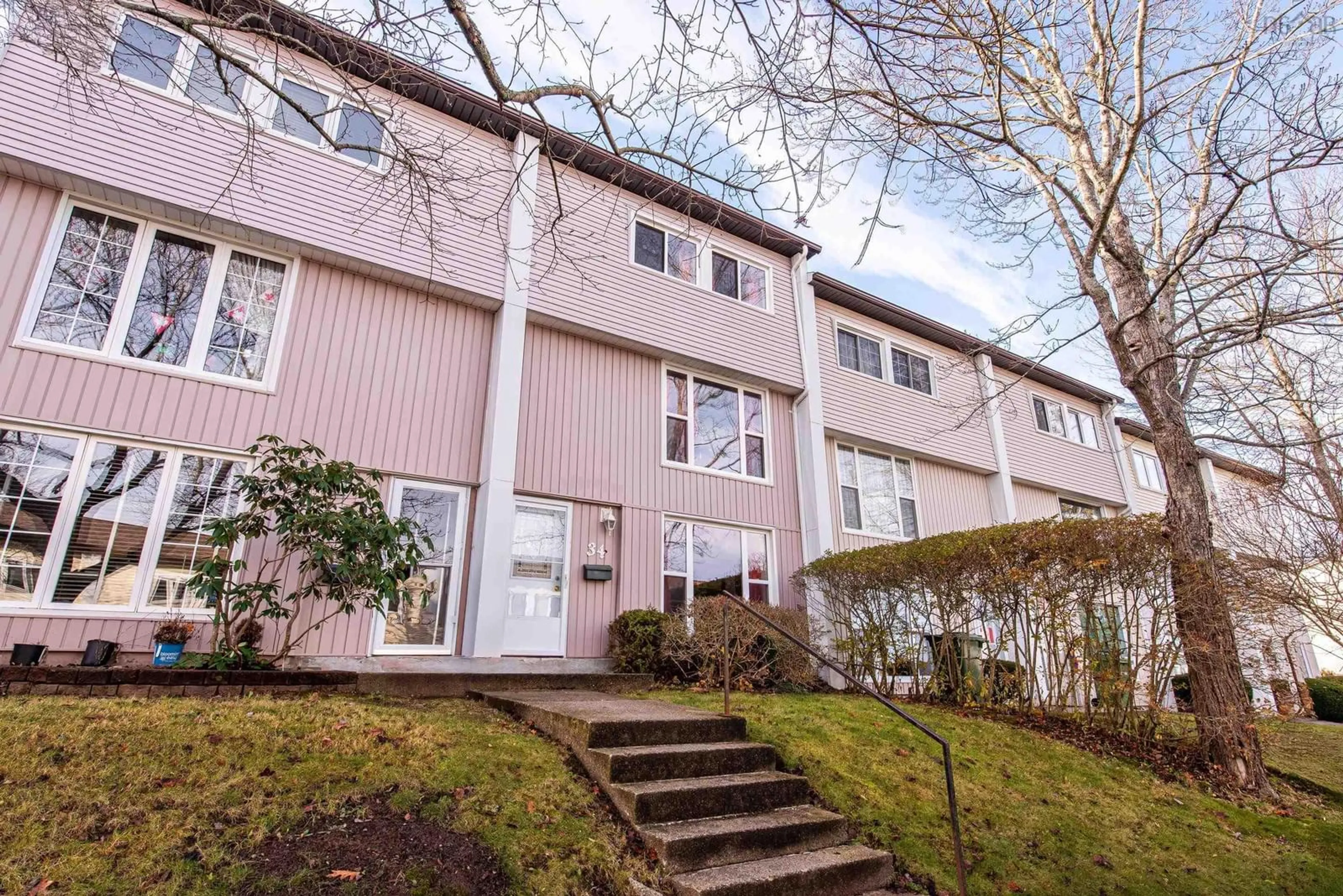 Unknown for 34 Limerick Rd, Halifax Nova Scotia B3P 2E2