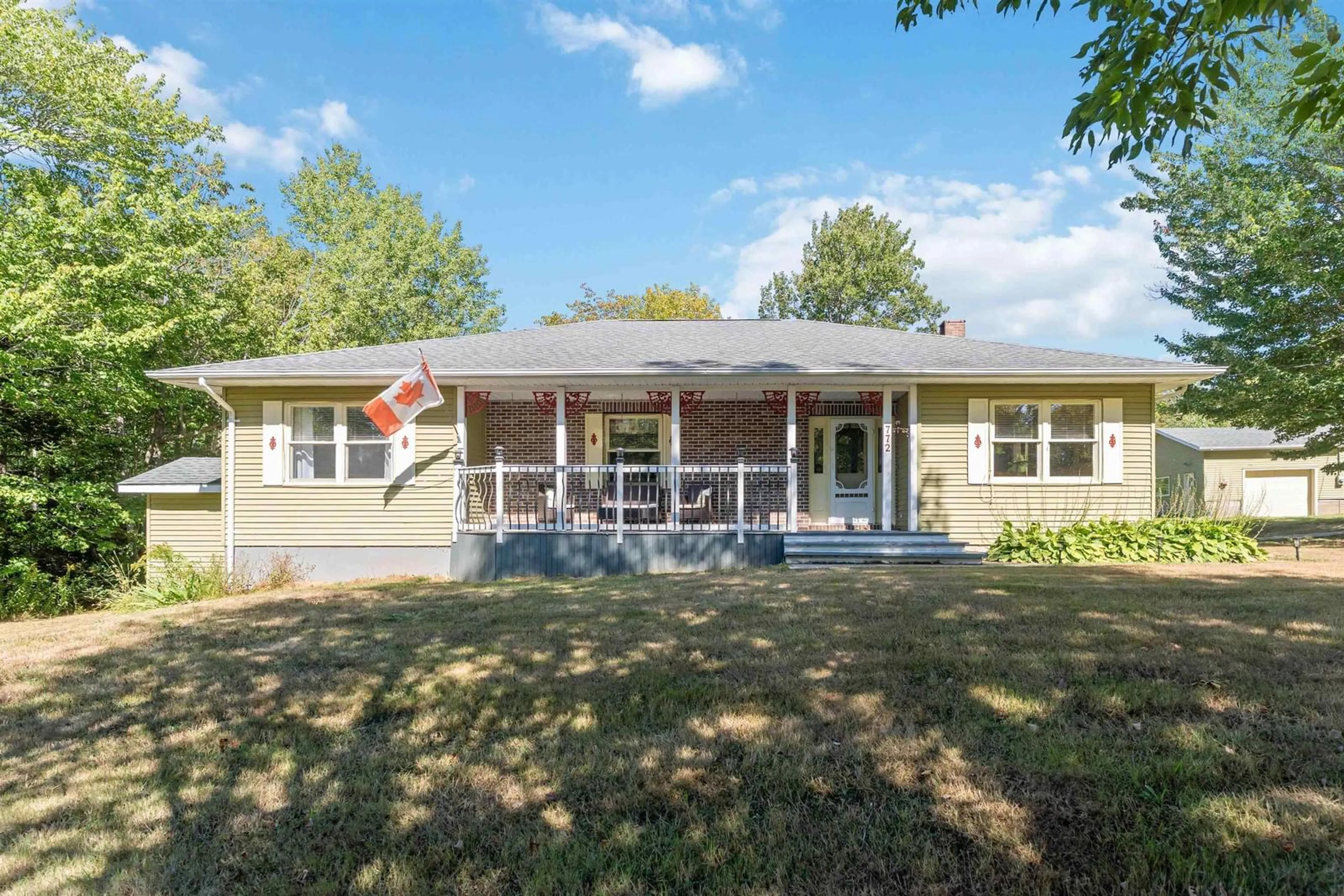 Home with vinyl exterior material, unknown for 772 Parker Mountain Rd, Parkers Cove Nova Scotia B0S 1A0