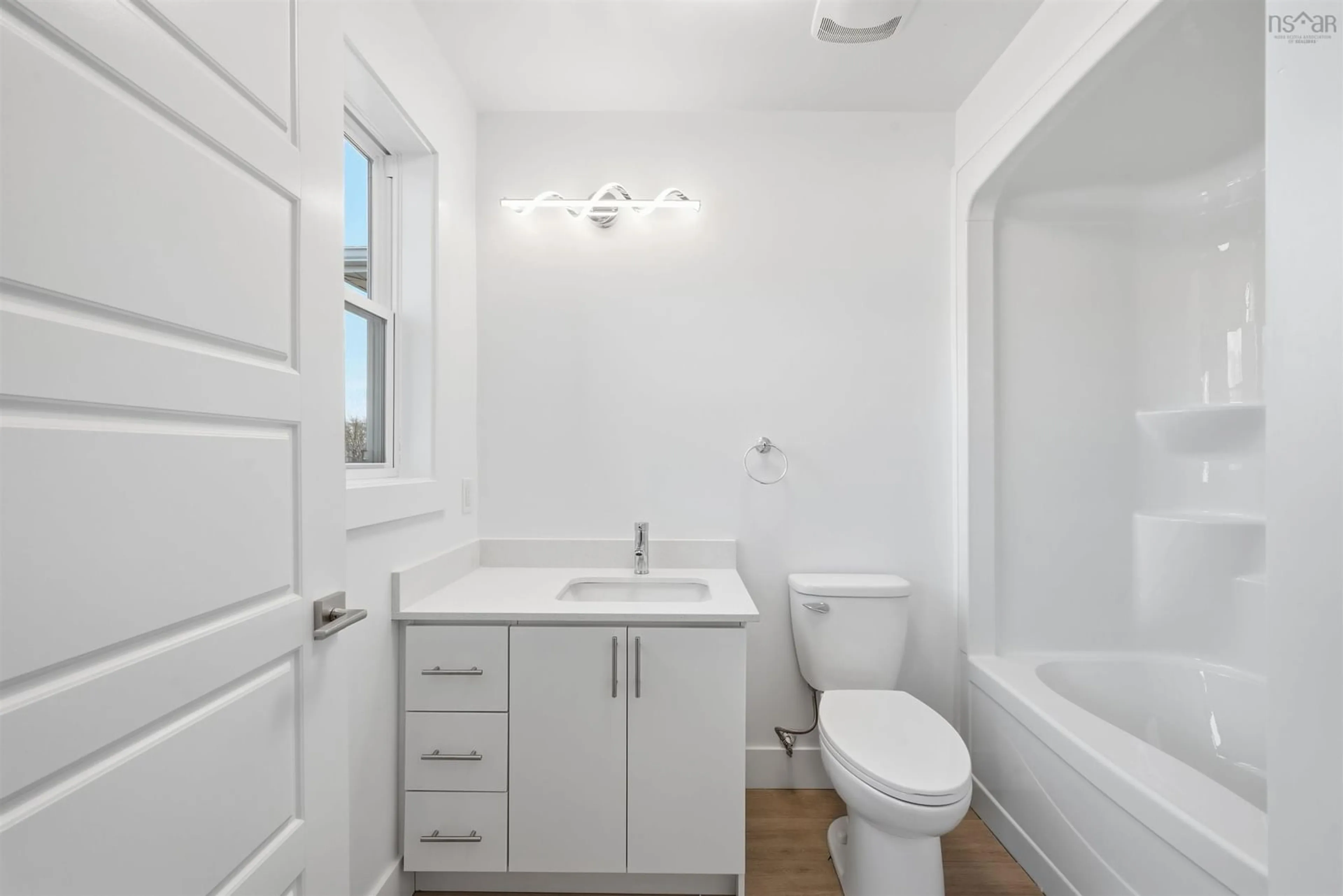 Standard bathroom, ceramic/tile floor for 2 Bryden Ave, Halifax Nova Scotia B3P 1H2