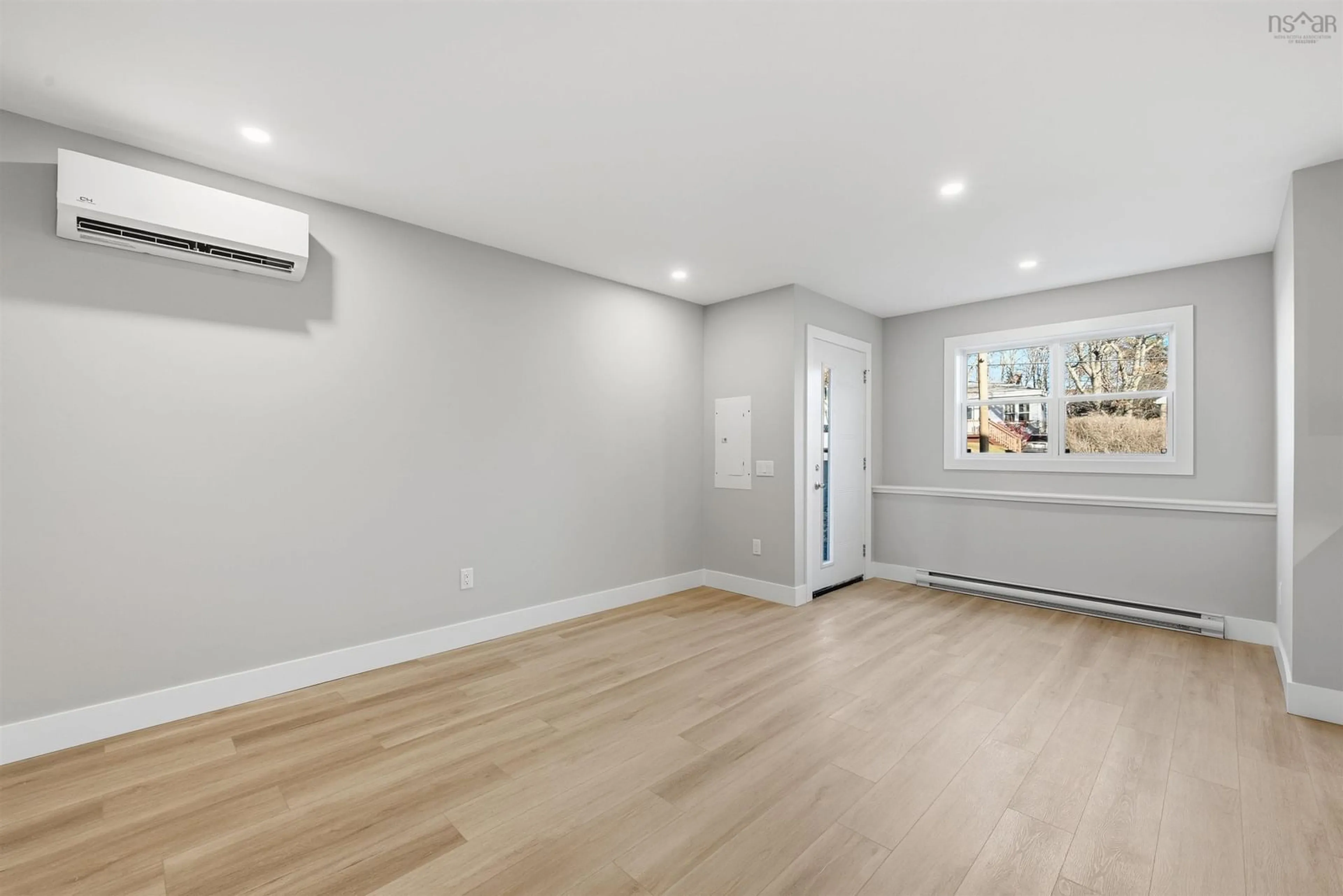 A pic of a room for 2 Bryden Ave, Halifax Nova Scotia B3P 1H2