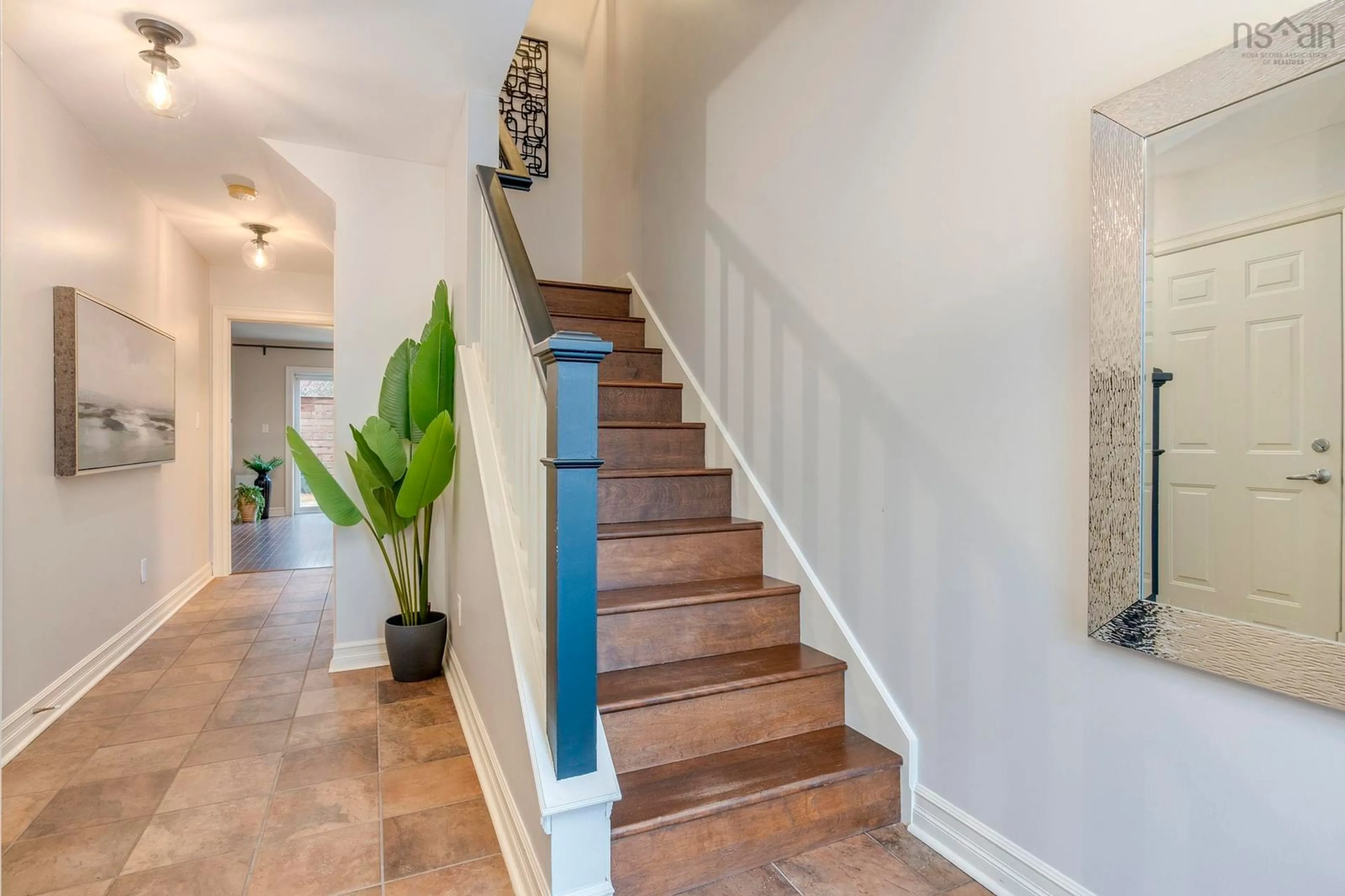 Indoor entryway for 3879 Mont Blanc Terr, Halifax Nova Scotia B3K 6R3