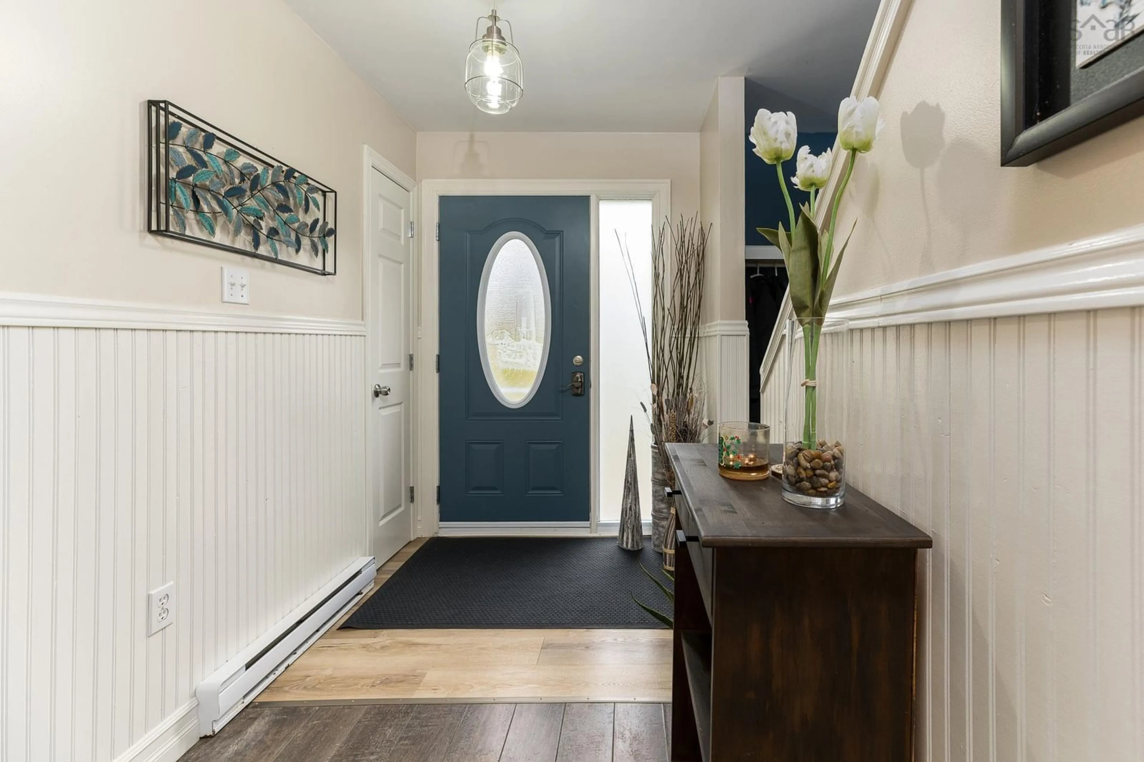 Indoor entryway for 7B Arklow Dr, Dartmouth Nova Scotia B2W 4J6