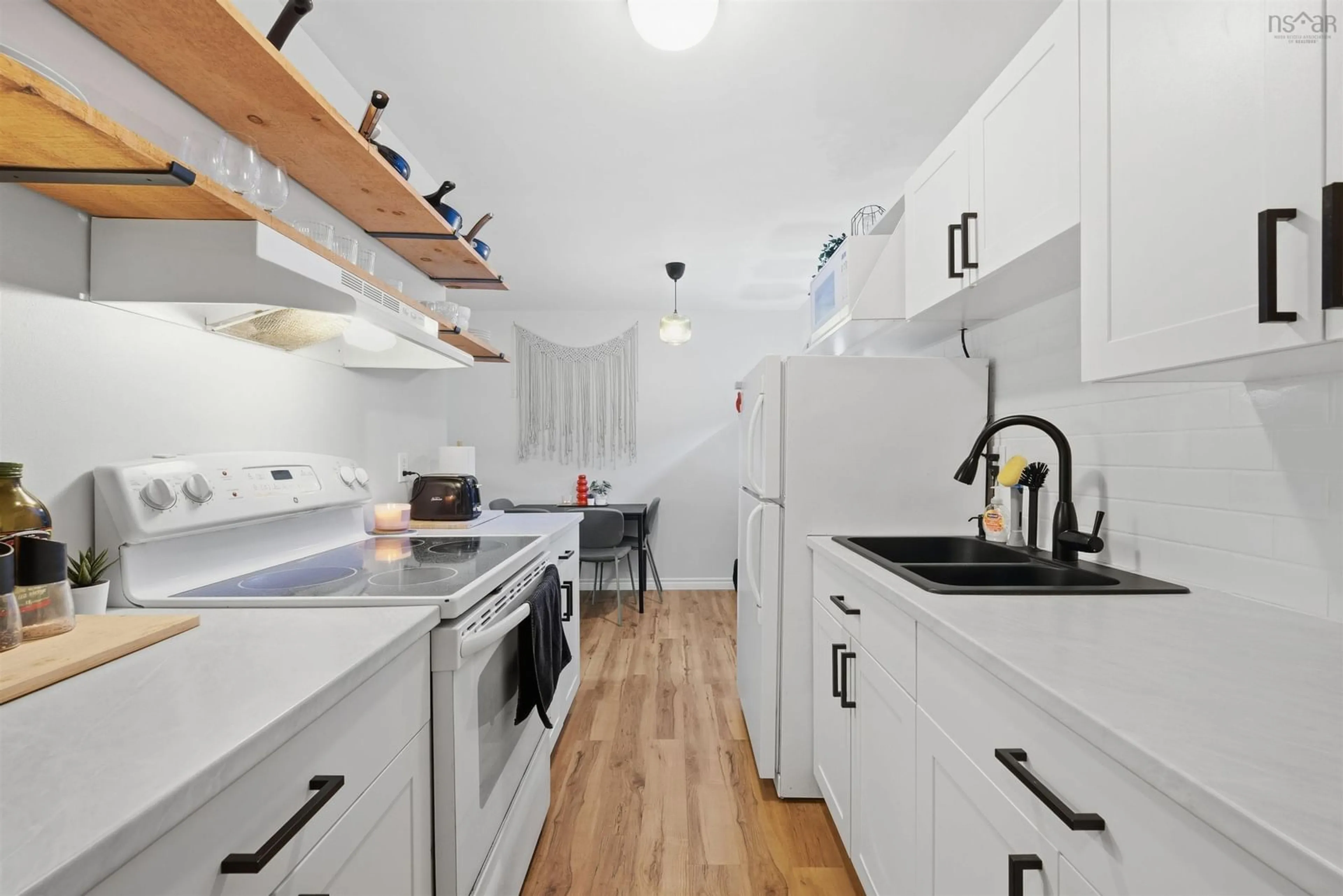 Unknown for 120-7 Jamieson St, Dartmouth Nova Scotia B3A 4L2