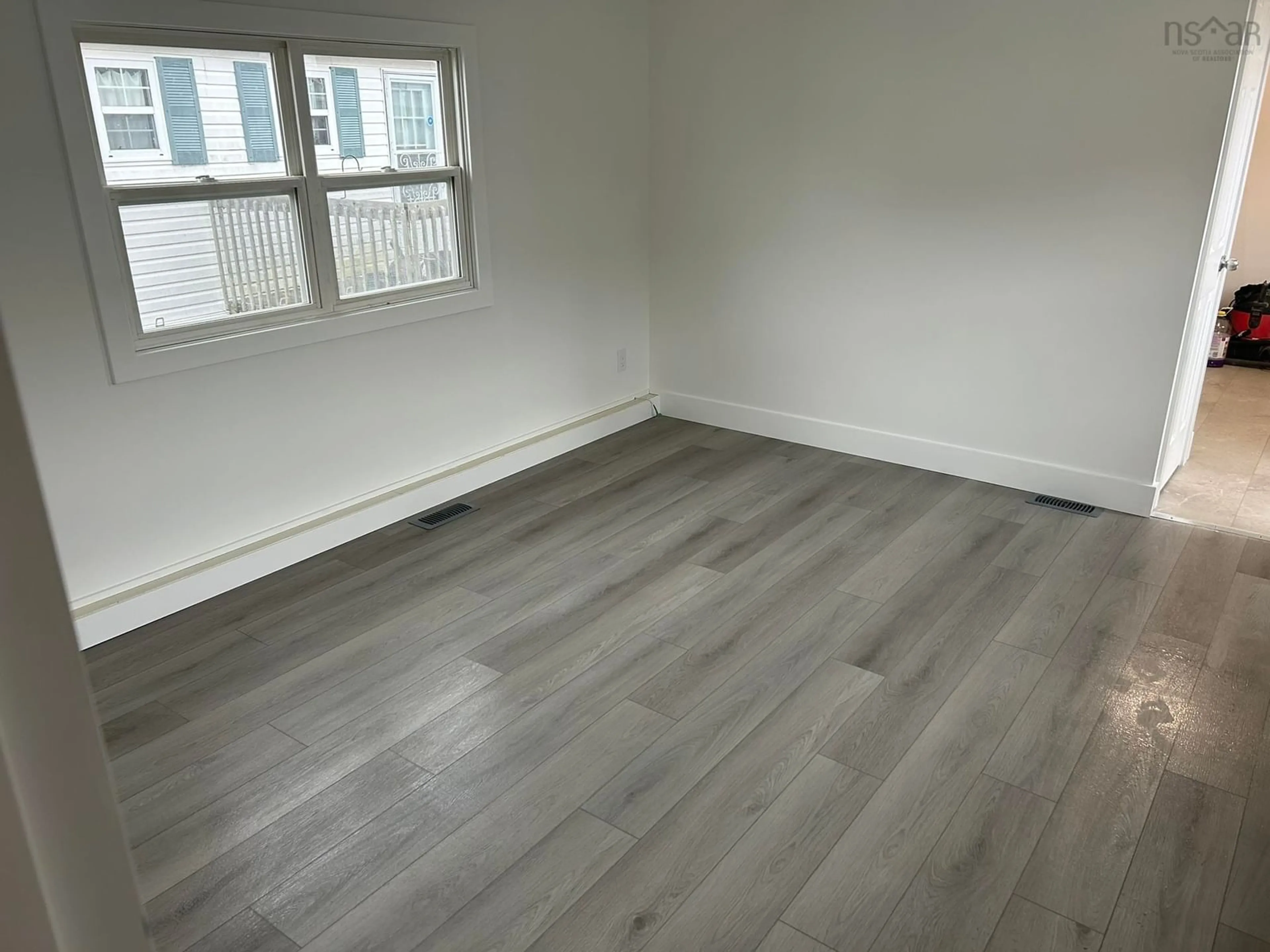 A pic of a room for 16 Twin River Trailer Court, Stellarton Nova Scotia B0K 1S0