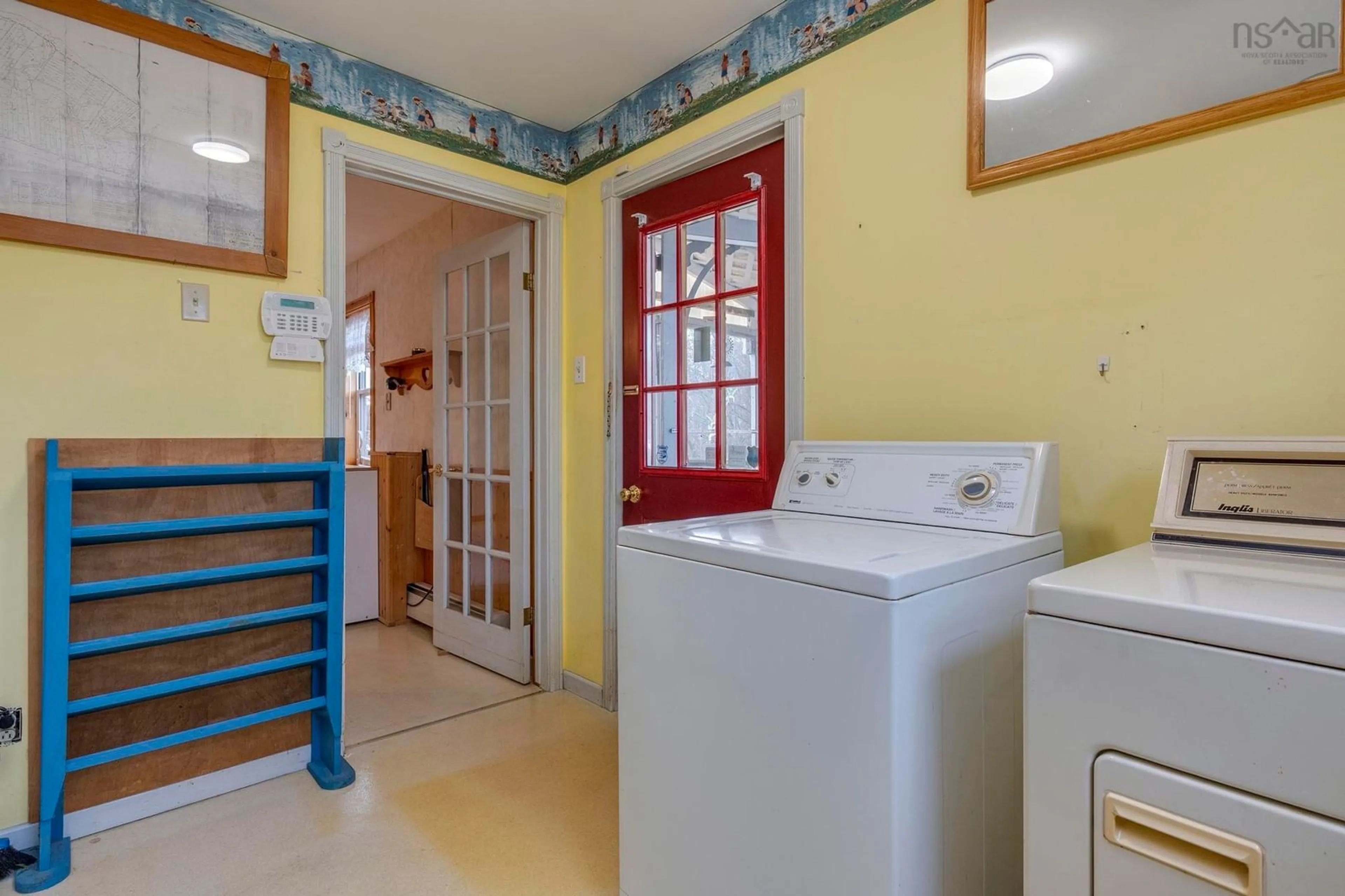 Laundry room for 1616 Spurr Rd, Round Hill Nova Scotia B0S 1C0