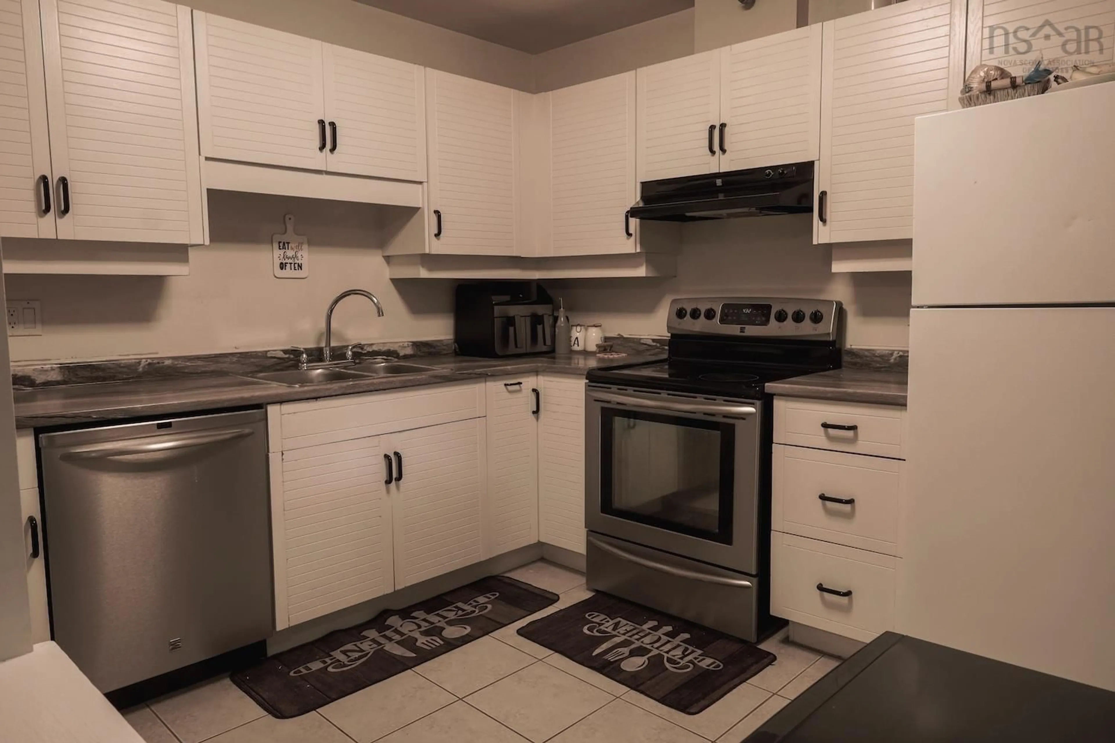 Standard kitchen, unknown for 87 Kearney Lake Rd #410, Halifax Nova Scotia B3M 4H1
