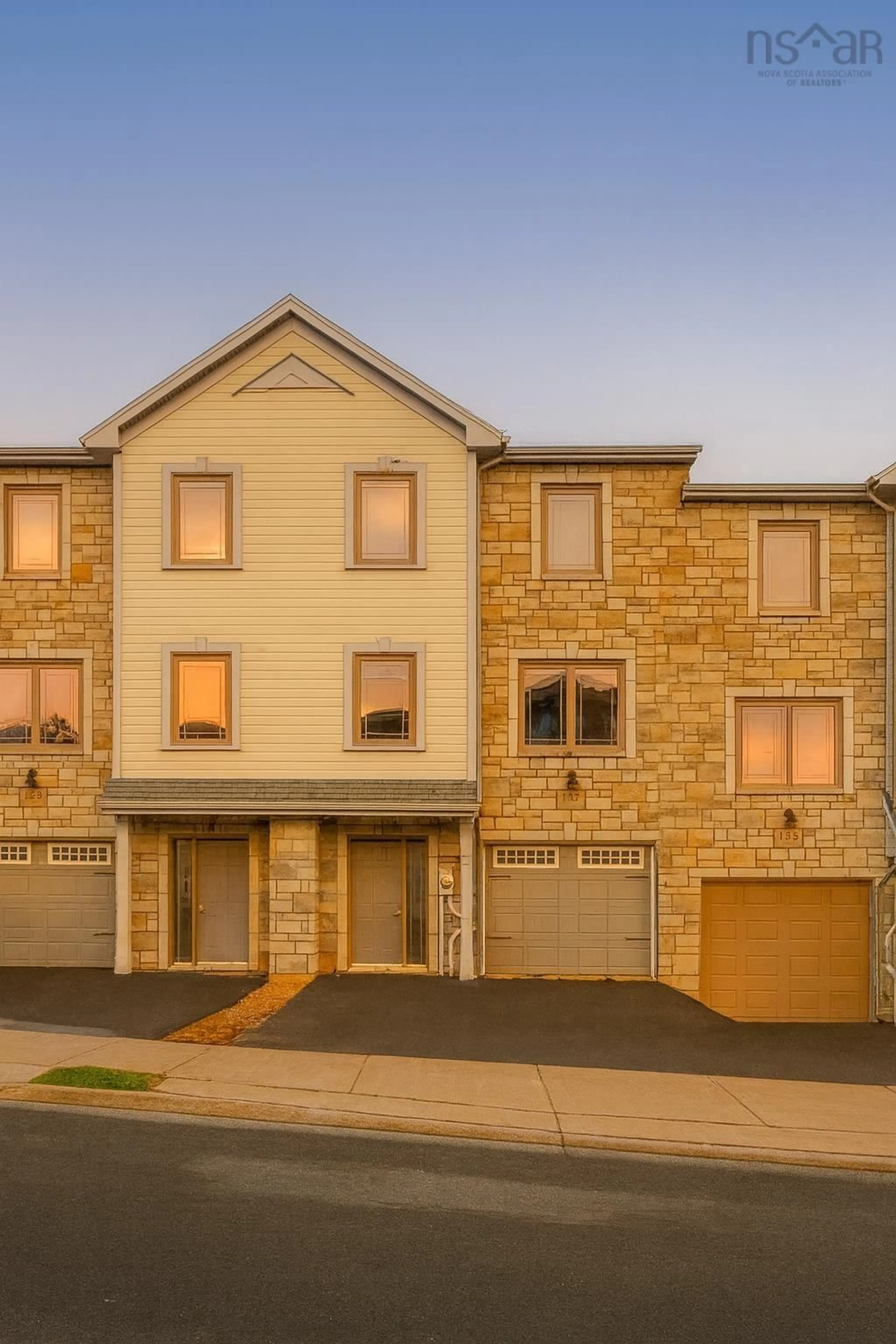 Unknown for 157 Transom Dr, Halifax Nova Scotia B3M 4T6