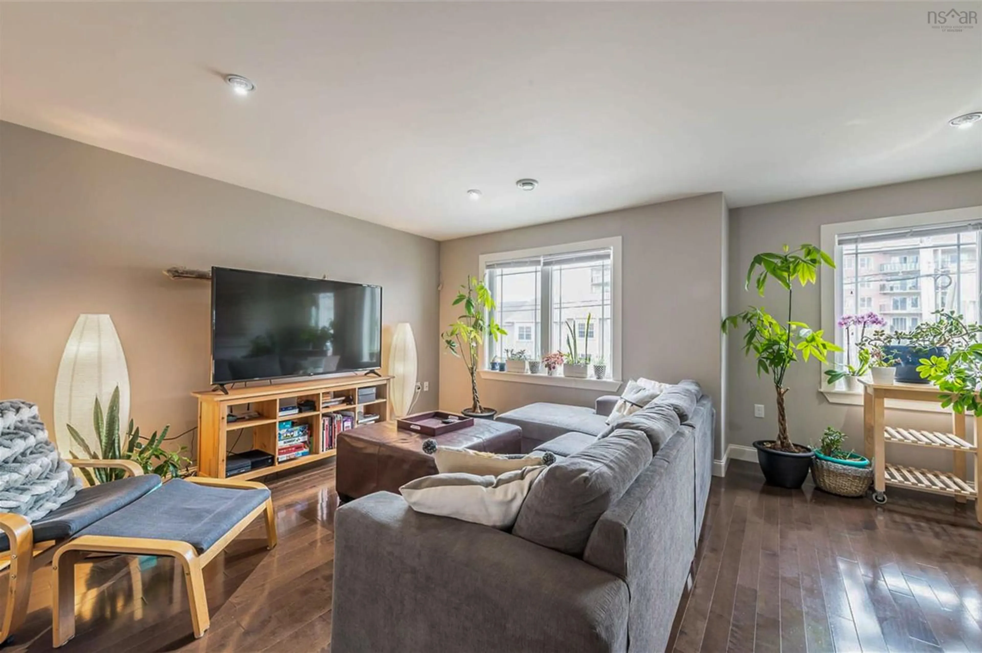 Living room with furniture, wood/laminate floor for 157 Transom Dr, Halifax Nova Scotia B3M 4T6