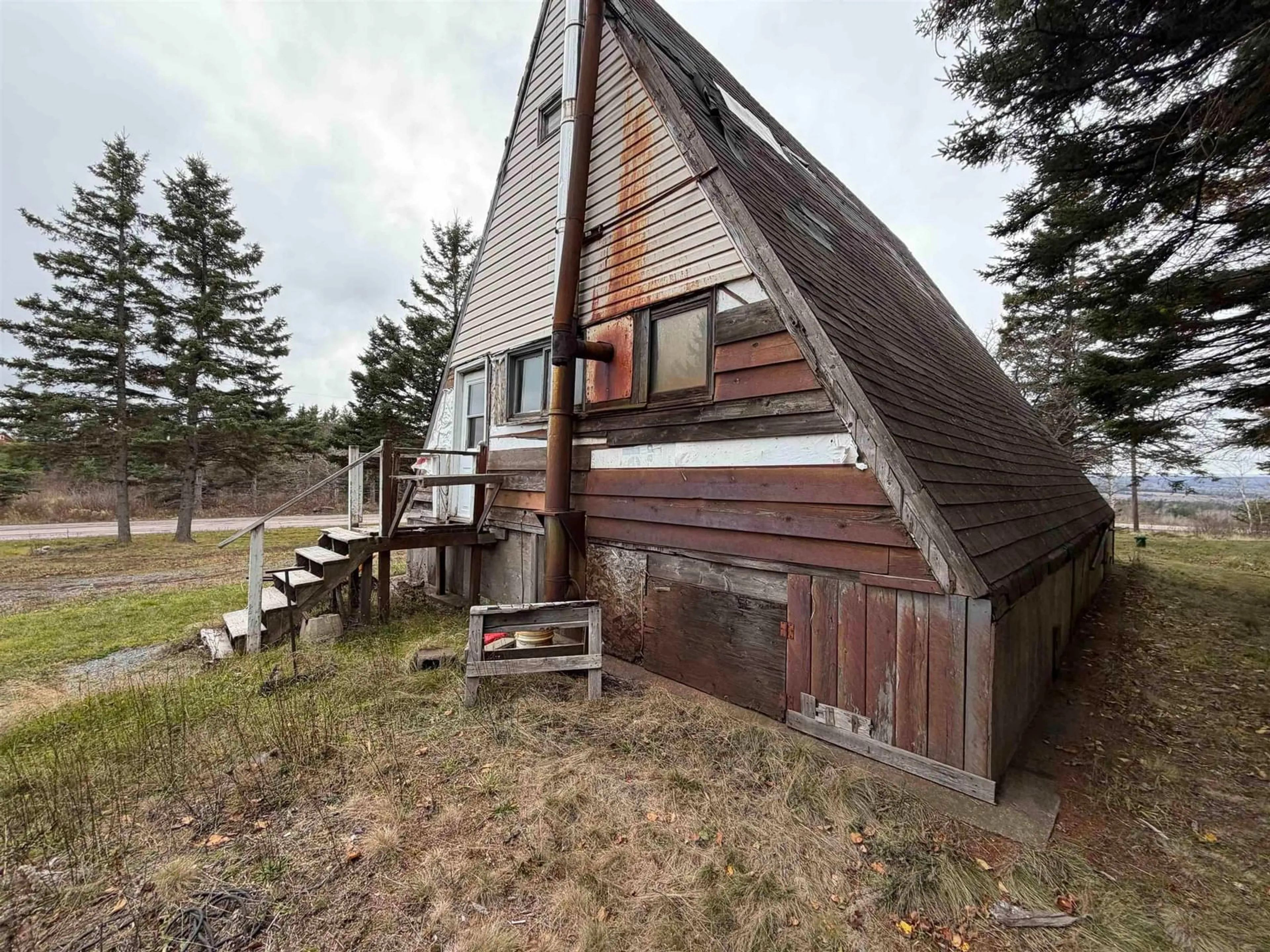 Shed for 331 E. Fraser Rd, White Hill Nova Scotia B0K 1C0