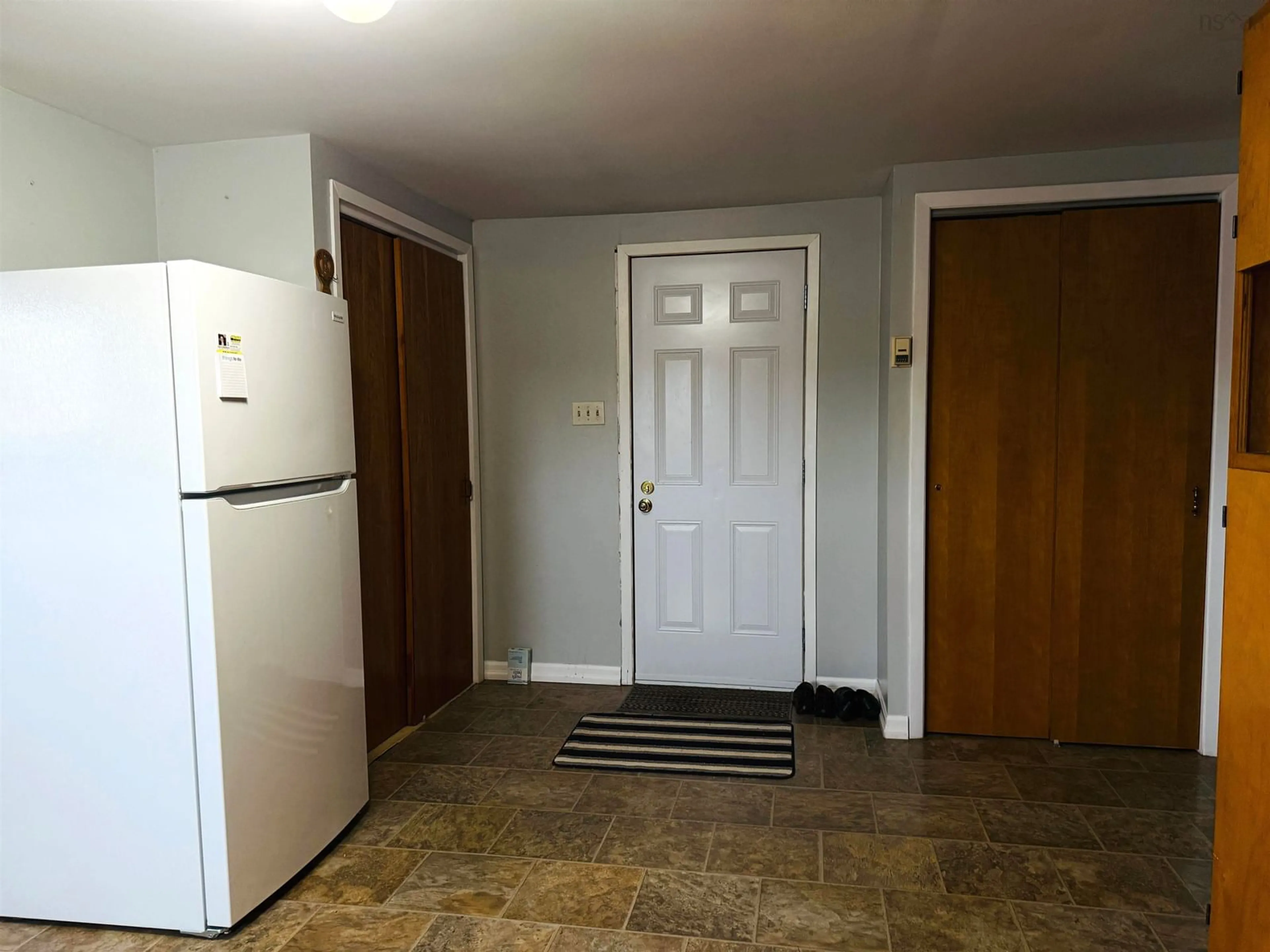 A pic of a room for 6118 Highway 4, Linacy Nova Scotia B2H 5C4