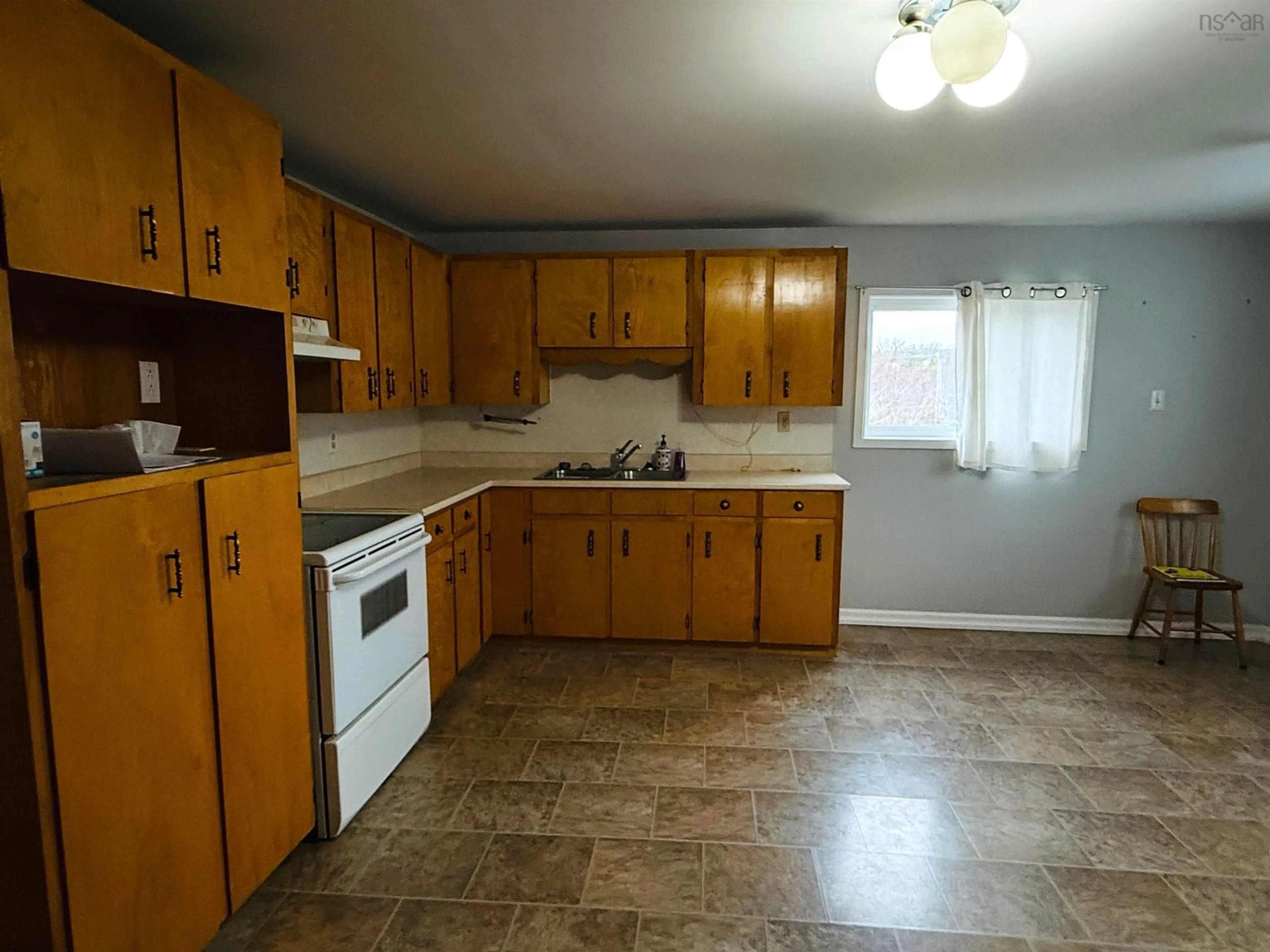 Standard kitchen, unknown for 6118 Highway 4, Linacy Nova Scotia B2H 5C4